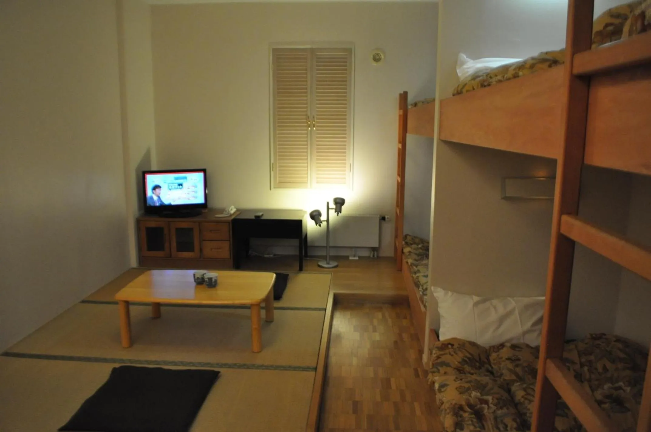 bunk bed in Niseko Freedom Inn