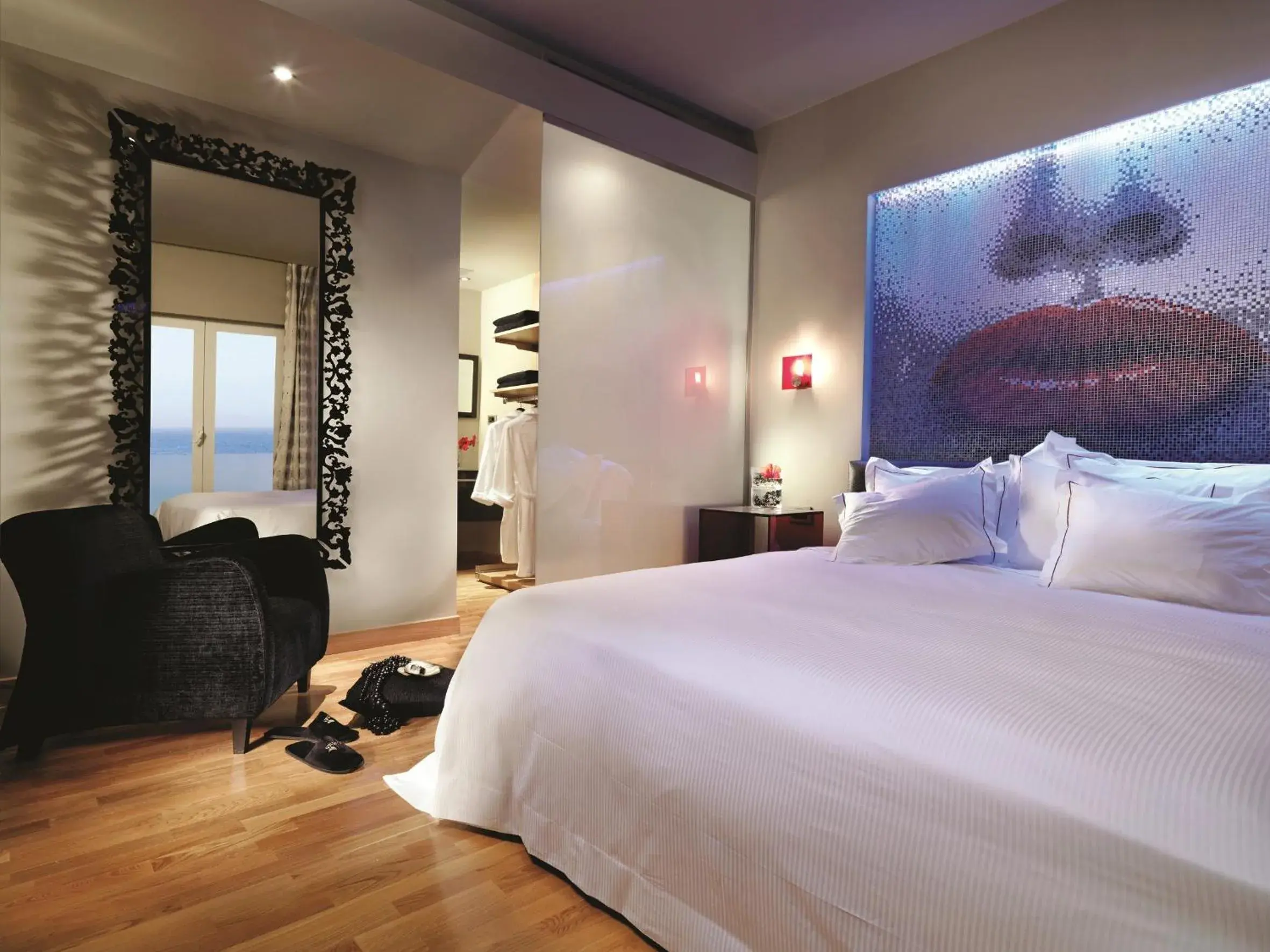 Photo of the whole room, Bed in Out Of The Blue Resort & Spa Photo of the whole room, Bed in Out Of The Blue Resort & Spa