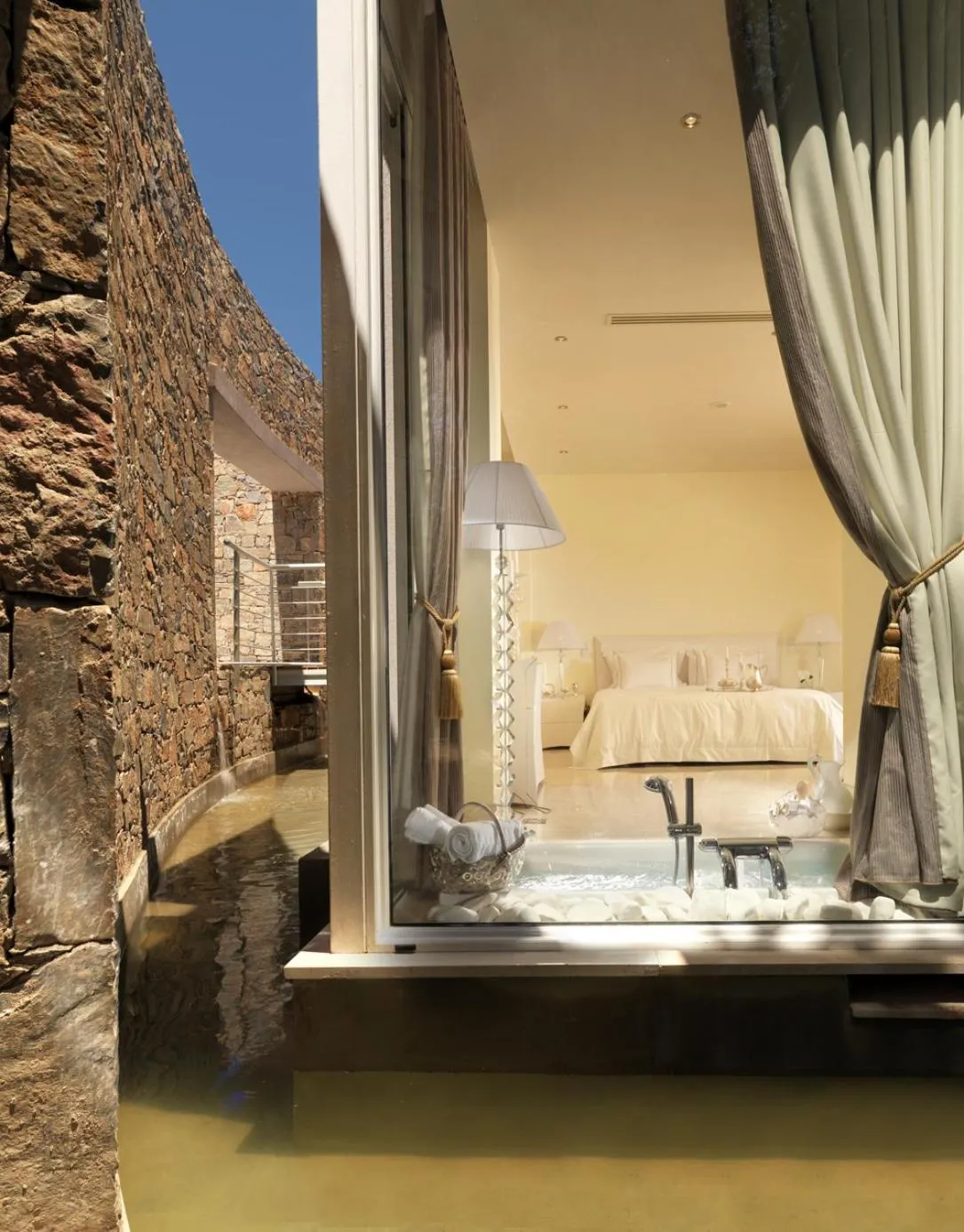 Bedroom in Out Of The Blue Resort & Spa