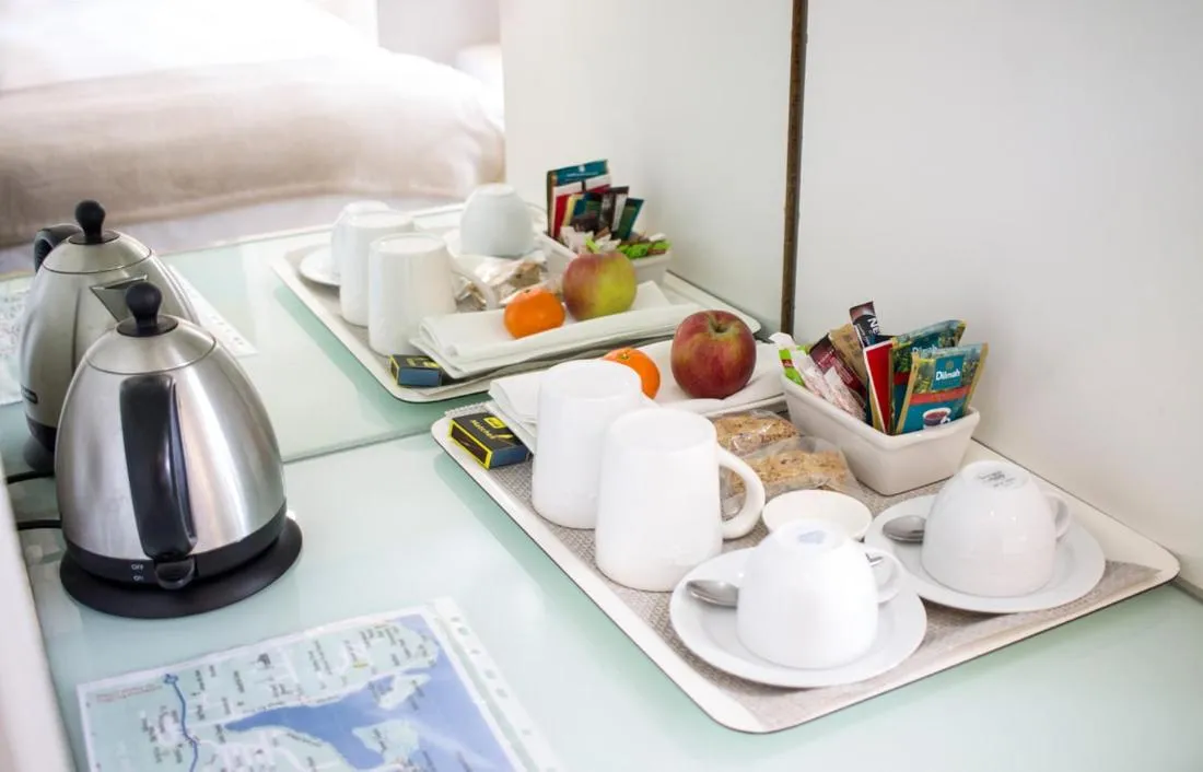 Coffee/tea facilities in South Villa Guesthouse&Garden