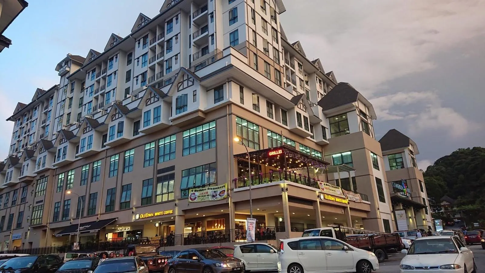 ATS Cameron Hotel & Apartments