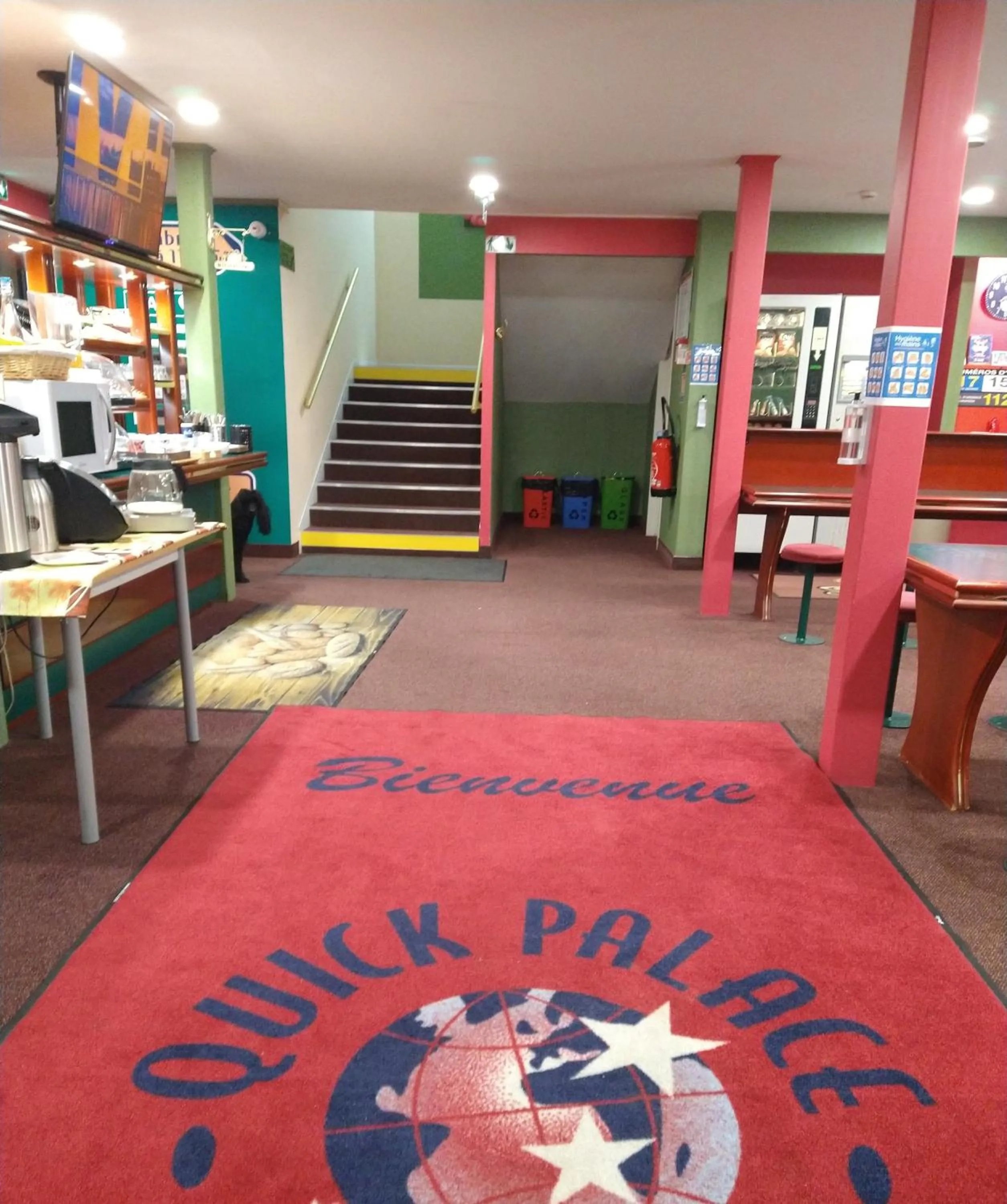 Breakfast in Quick Palace Le Mans