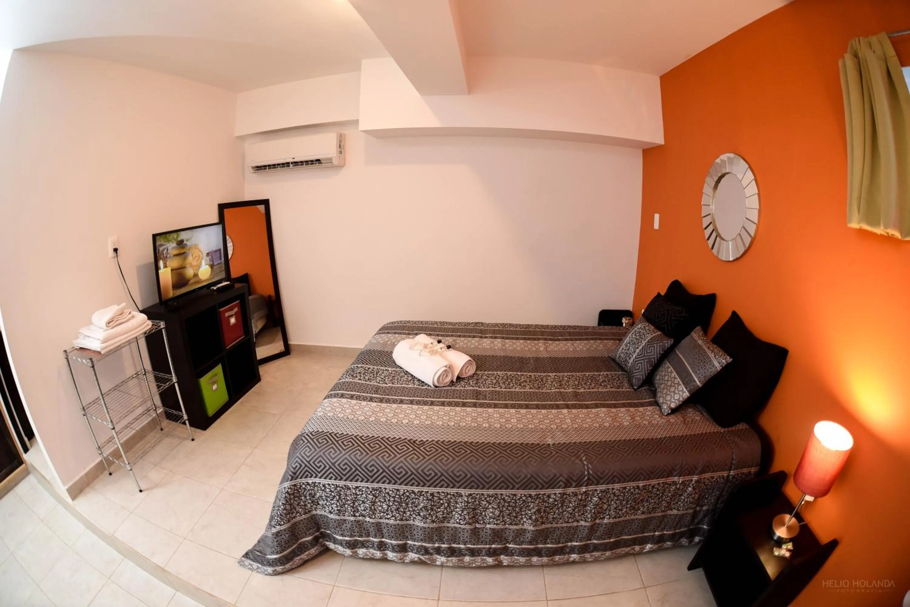 Bed in Cancún Suites Apartments - Hotel Zone
