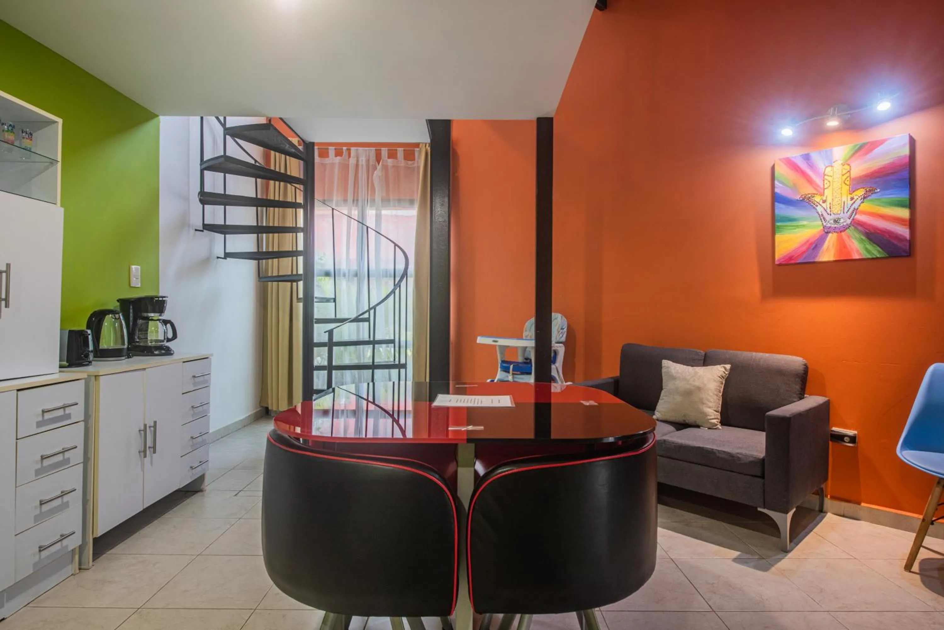 Dining area in Cancún Suites Apartments - Hotel Zone