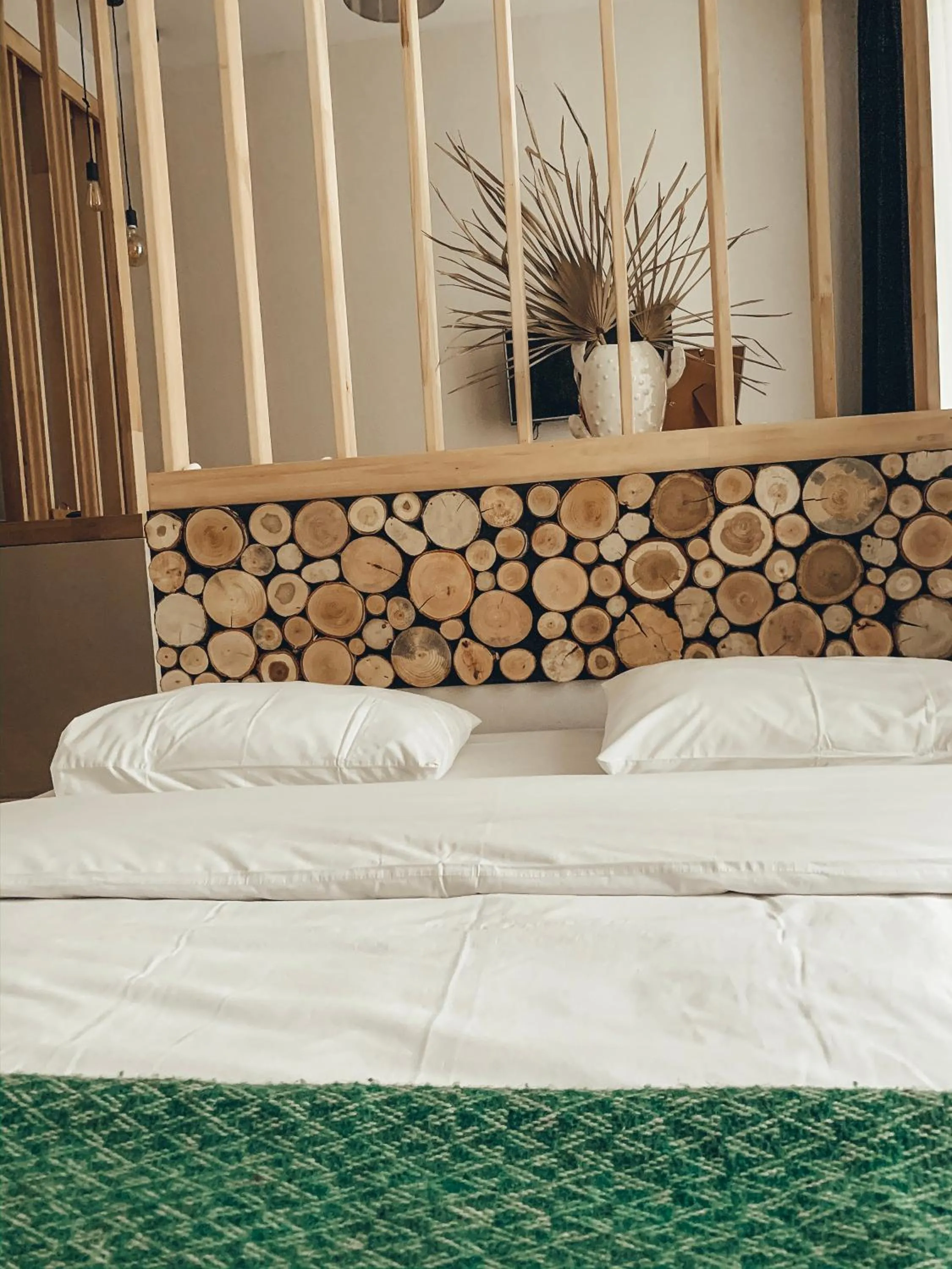 Bed in Ptcholkin's apartments