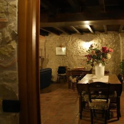 Dining area in Il Casale Delle Ginestre