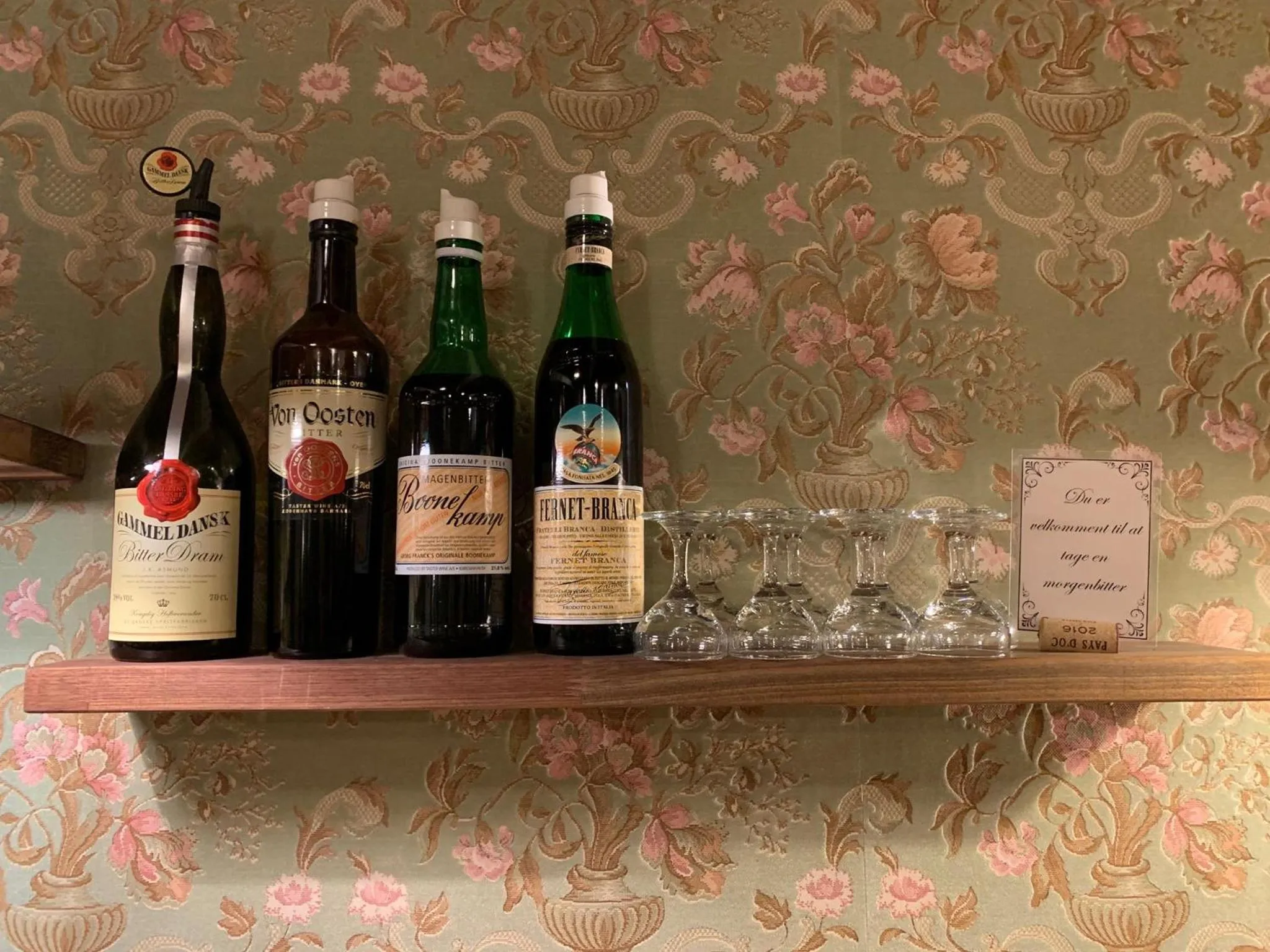 Drinks in Hotel Bov Kro