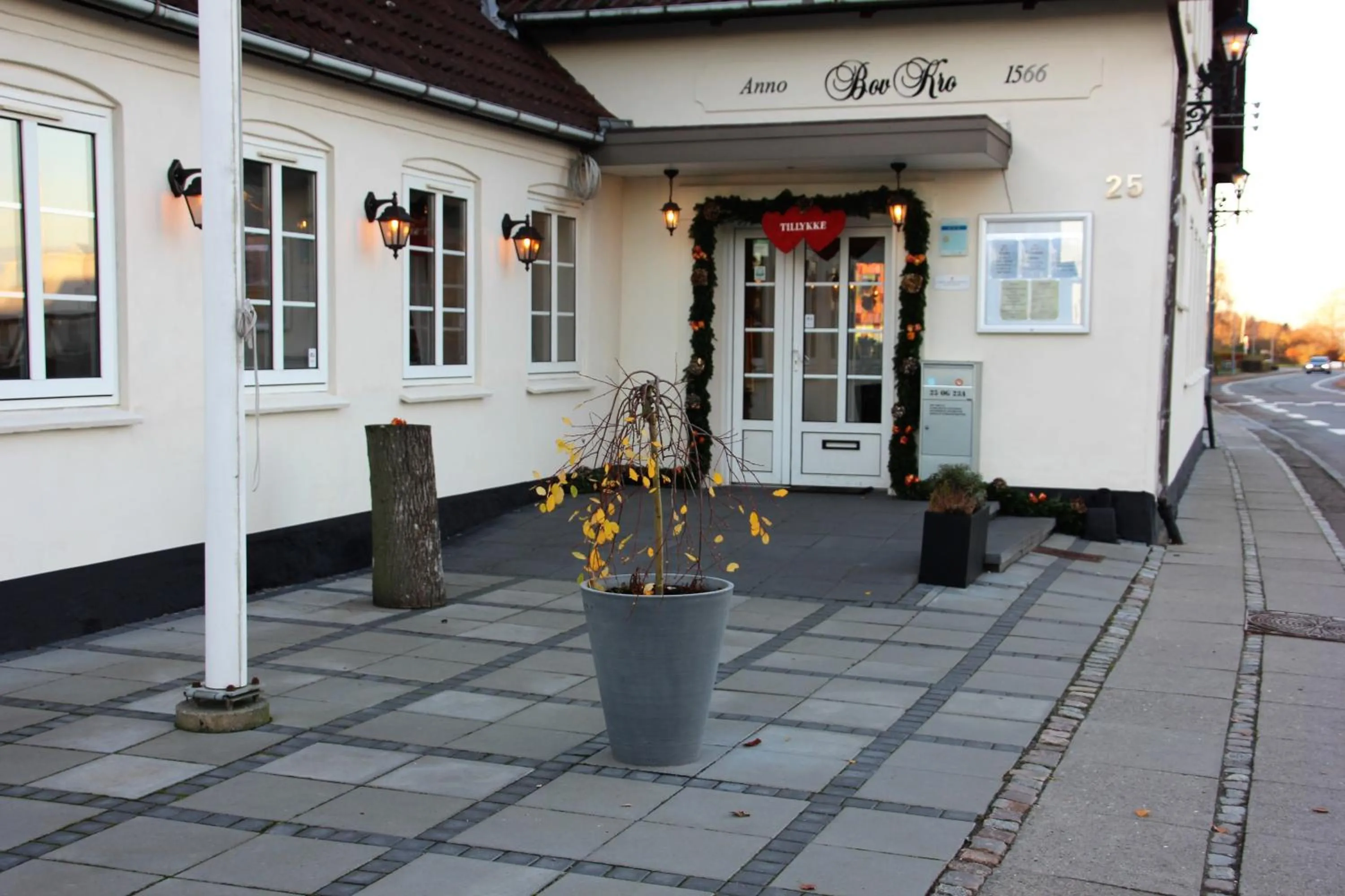 Facade/entrance in Hotel Bov Kro