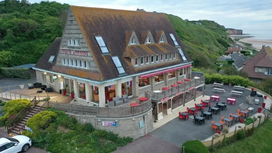 Property building in Logis Hotel Du Casino Restaurant Le Mathelia