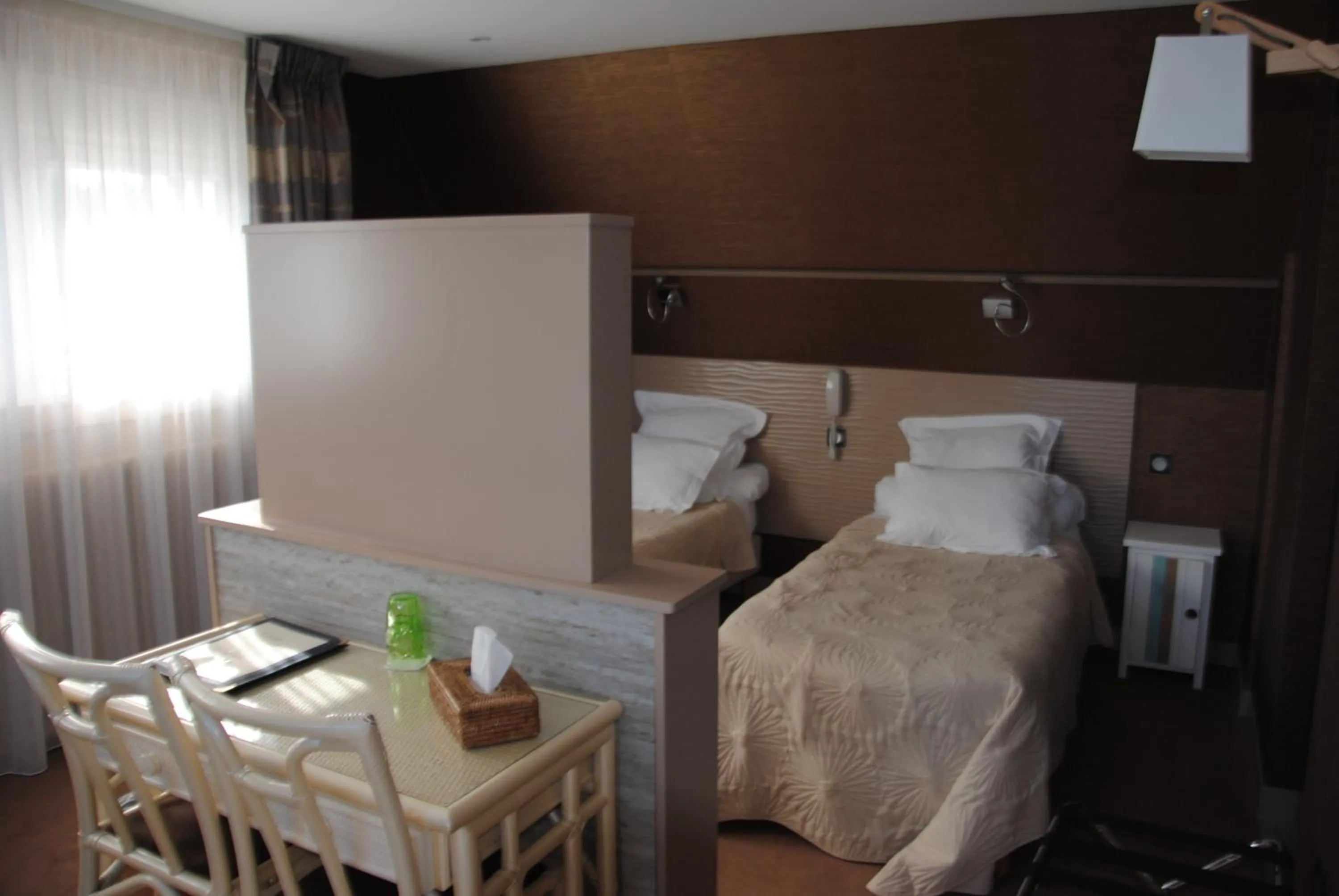 Photo of the whole room, Bed in Logis Hotel Du Casino Restaurant Le Mathelia