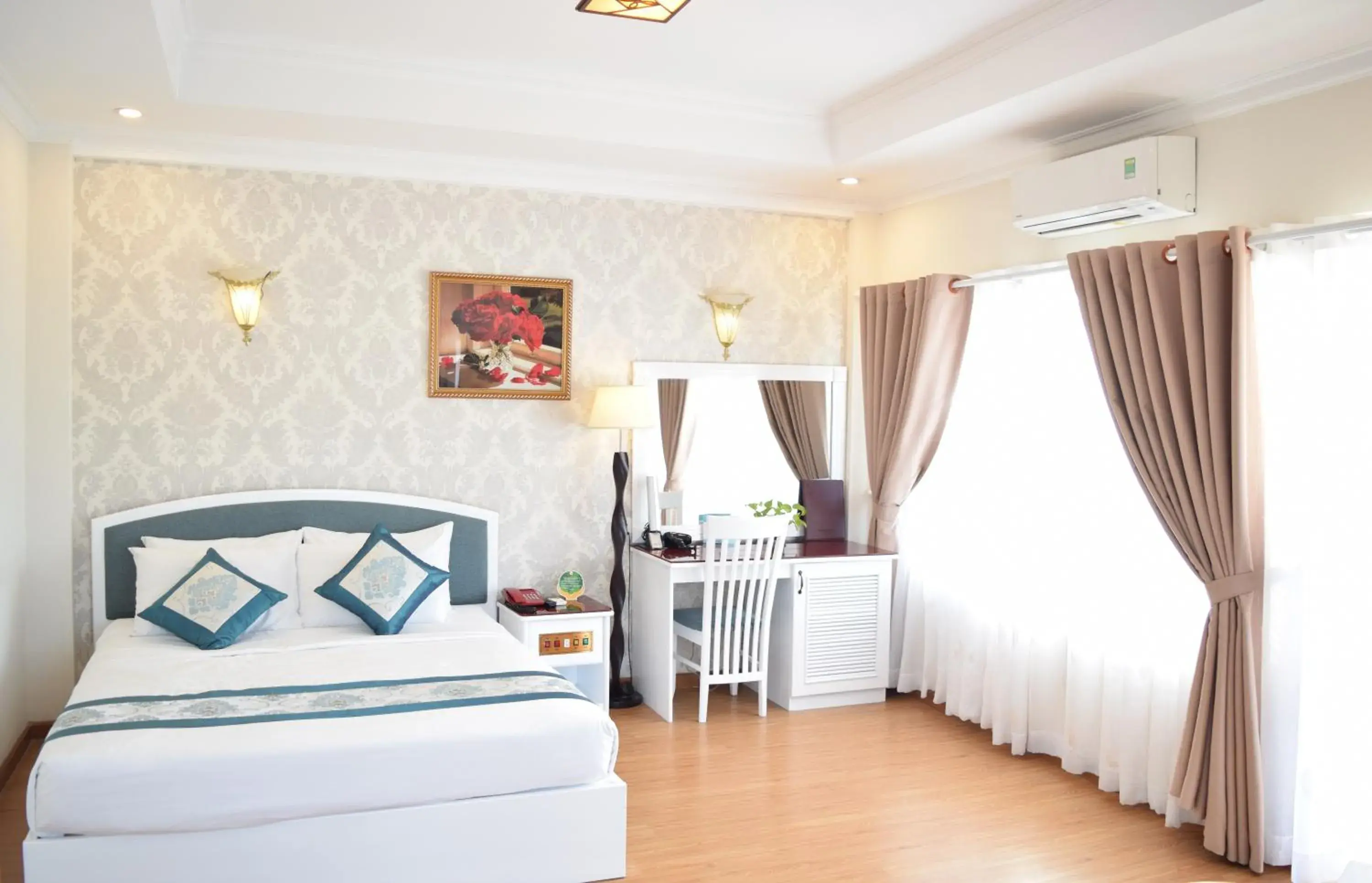 Photo of the whole room, Bed in Rang Dong Hotel Photo of the whole room, Bed in Rang Dong Hotel