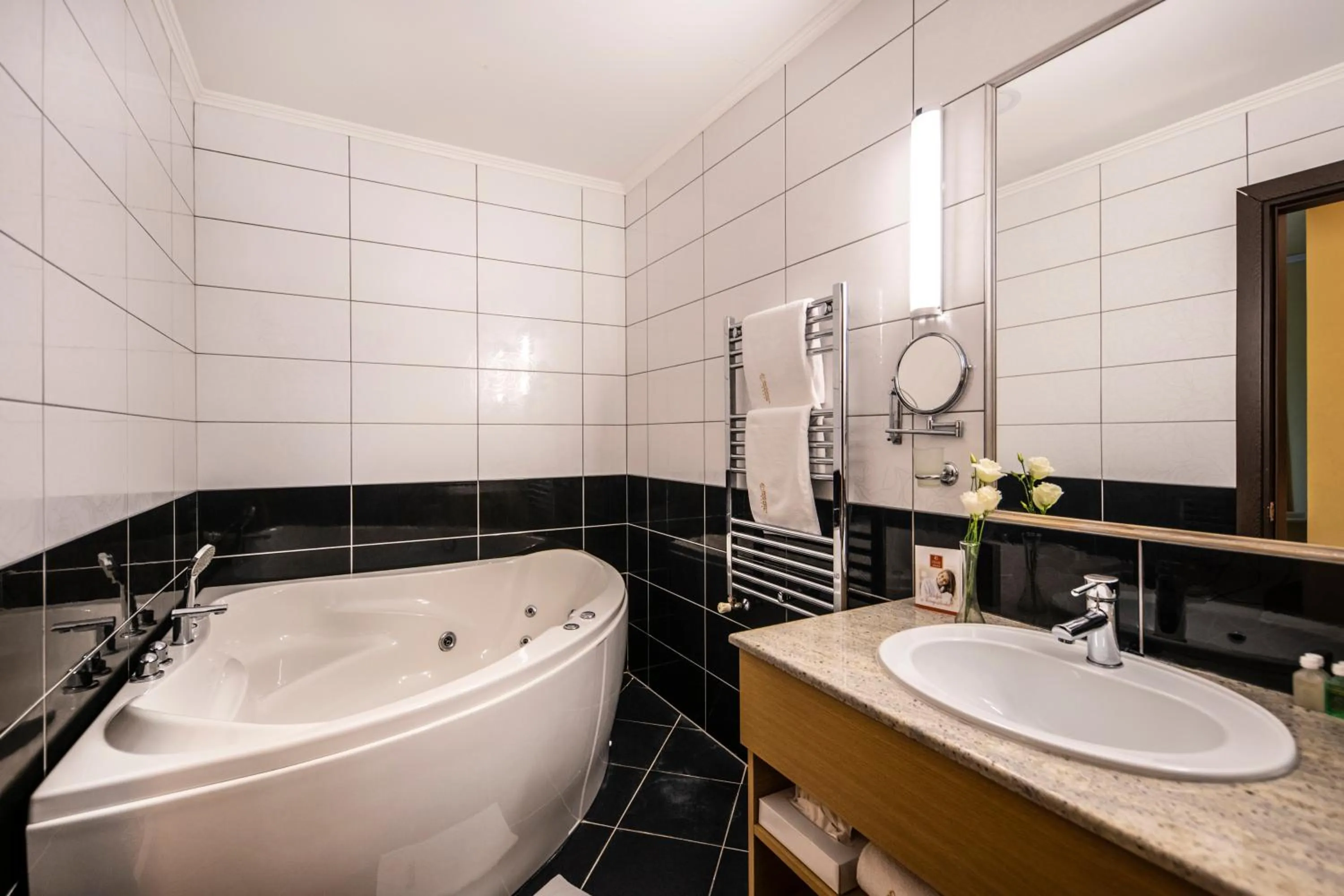 Shower in Erdőspuszta Club Hotel Fenyves