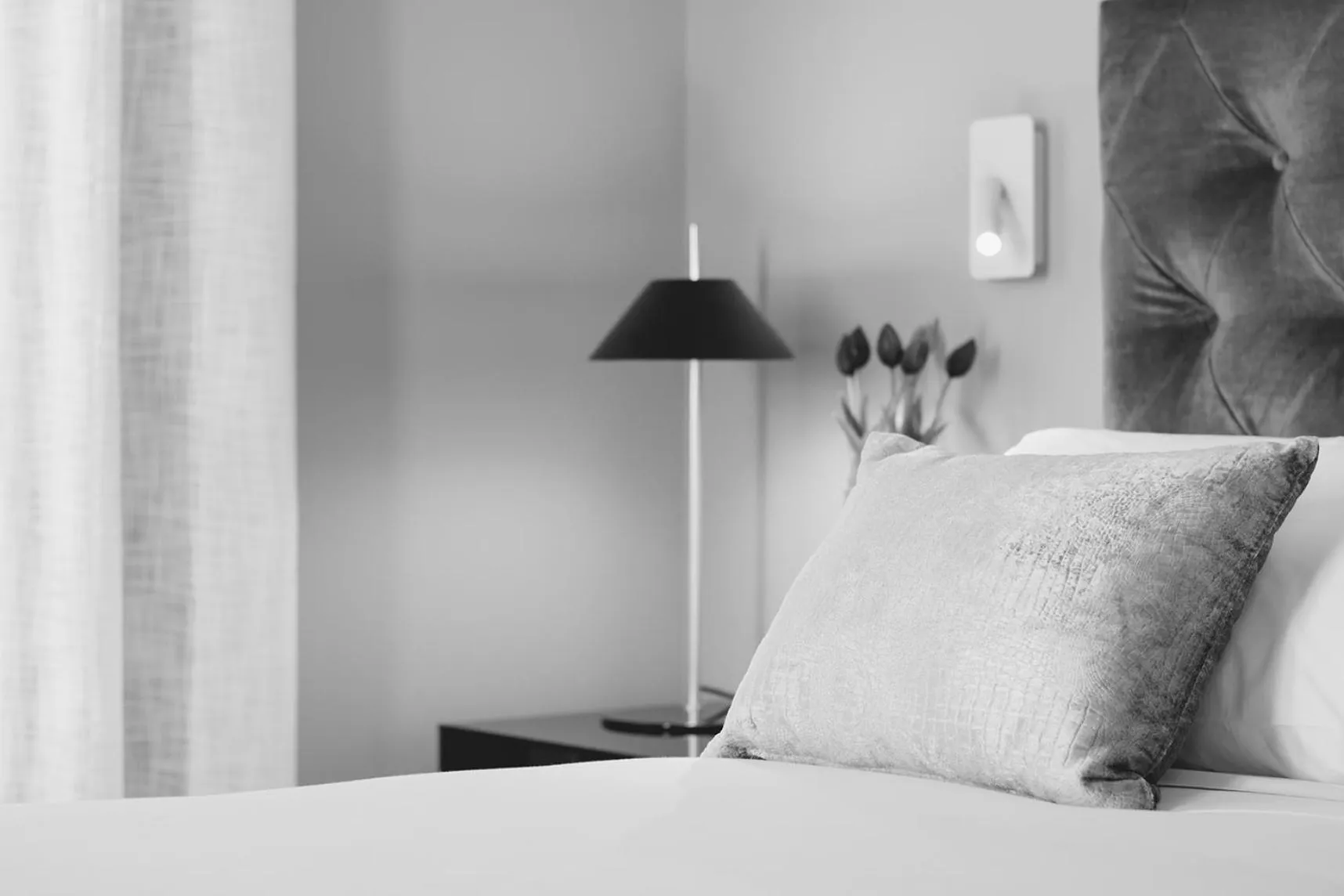 Bedroom, Bed in Pazo de Mendoza