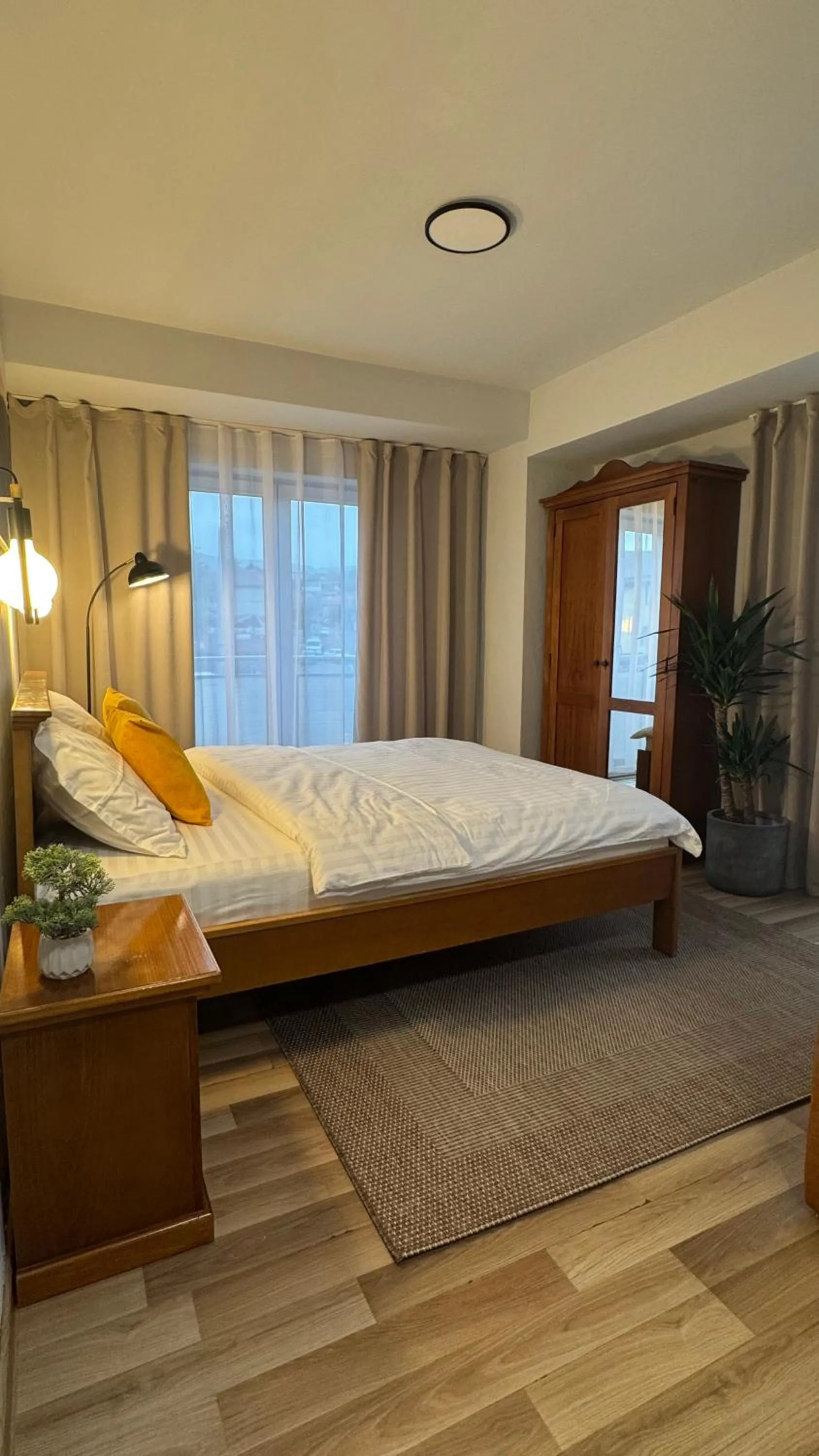 Hotel Lucy Star