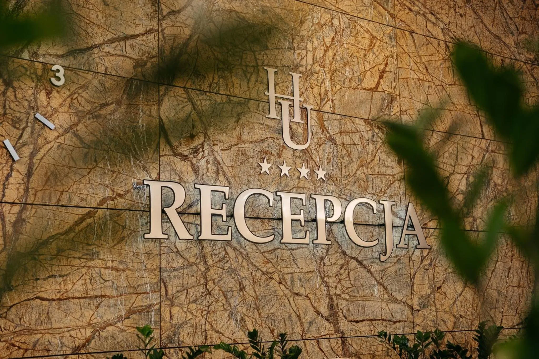 Property logo or sign in Hotel Uroczysko