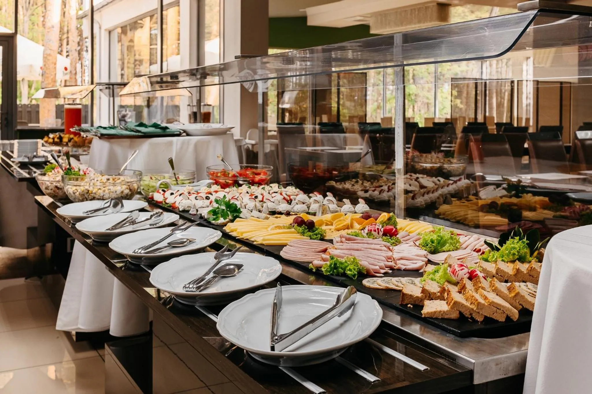 Restaurant/places to eat in Hotel Uroczysko