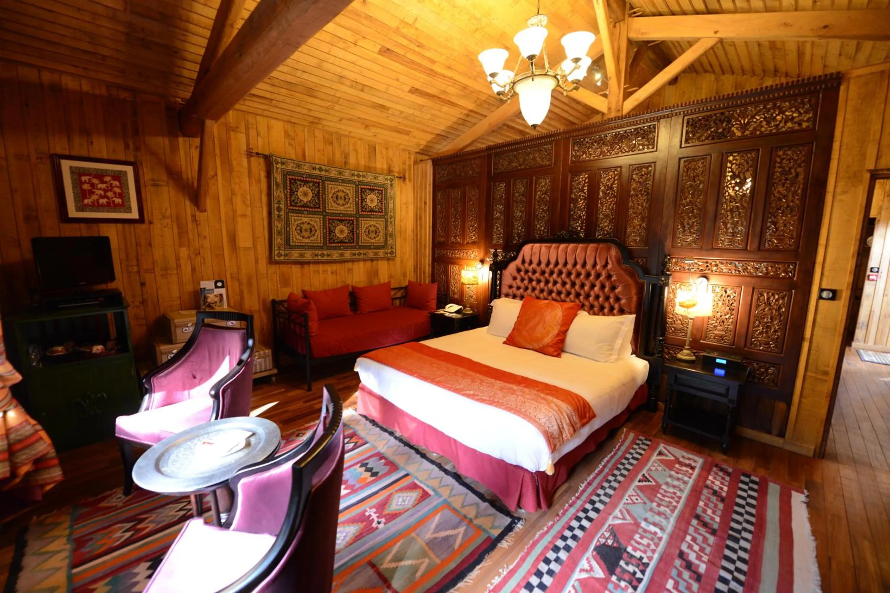 Bedroom, Bed in Chateau Du Boisniard