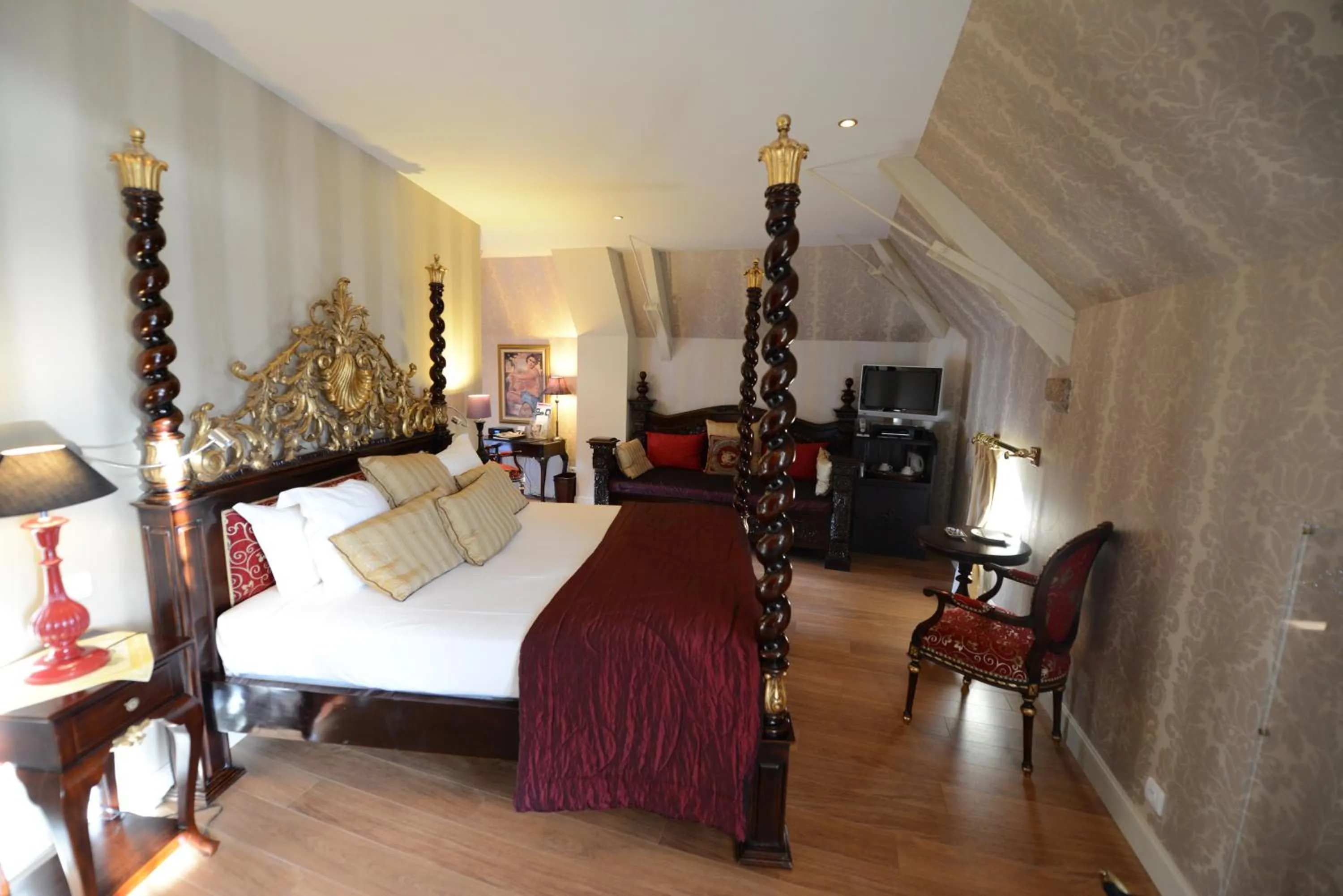 Bedroom, Bed in Chateau Du Boisniard