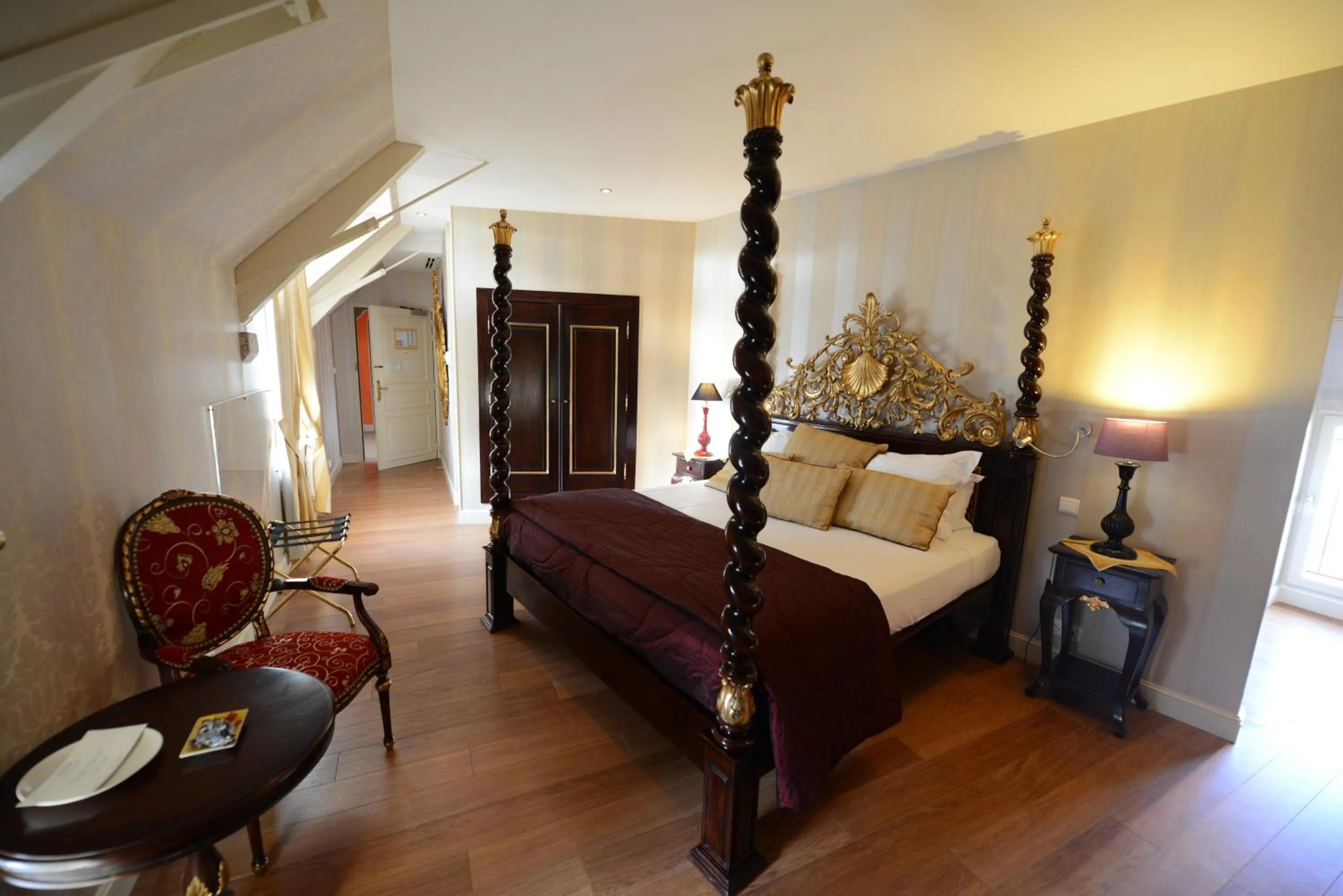 Bedroom, Bed in Chateau Du Boisniard