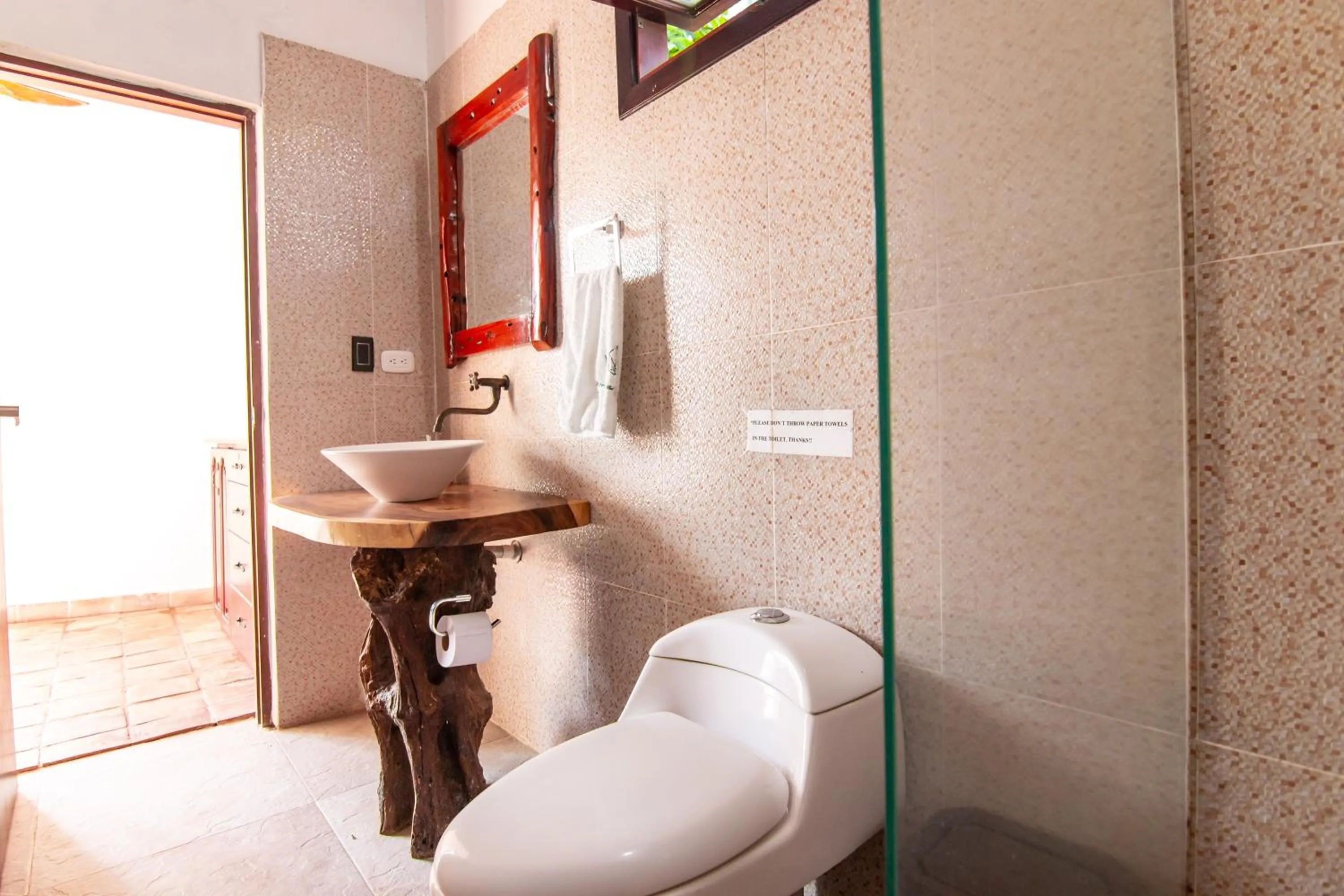 Bathroom in Portales del Tayrona Garden Hotel