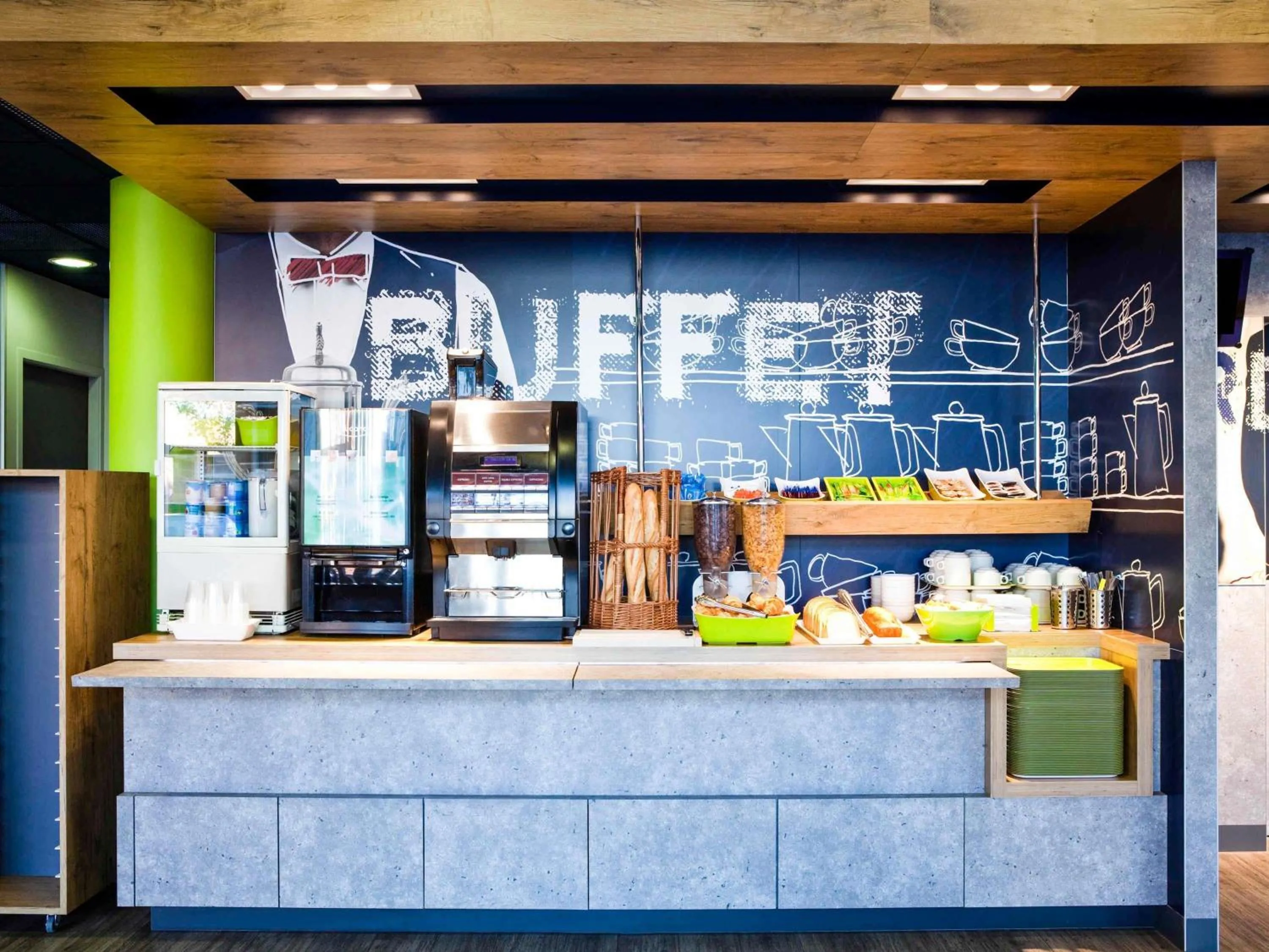 Breakfast in ibis budget Paris Porte de Pantin