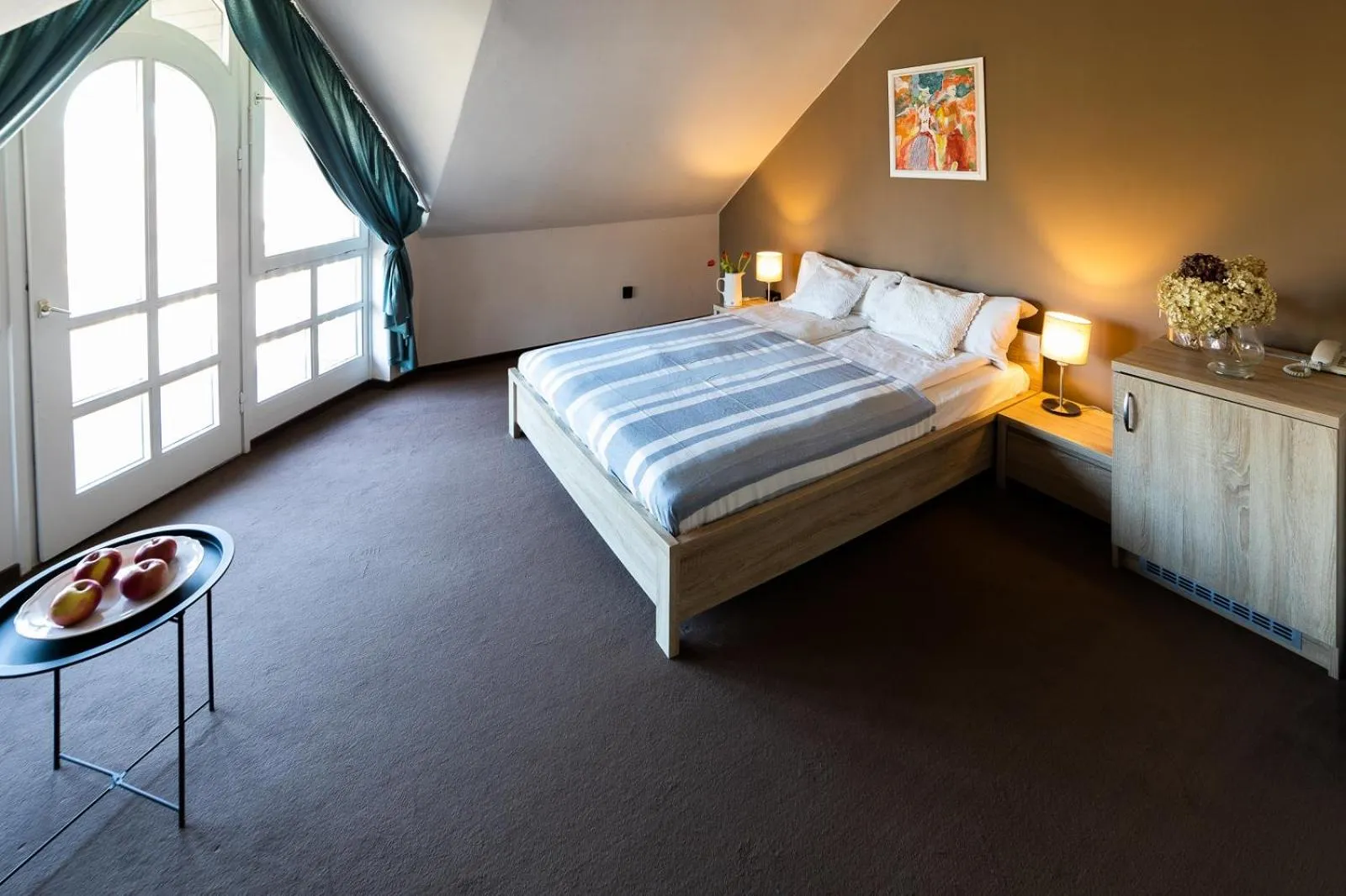 Bed in Zsanett Hotel