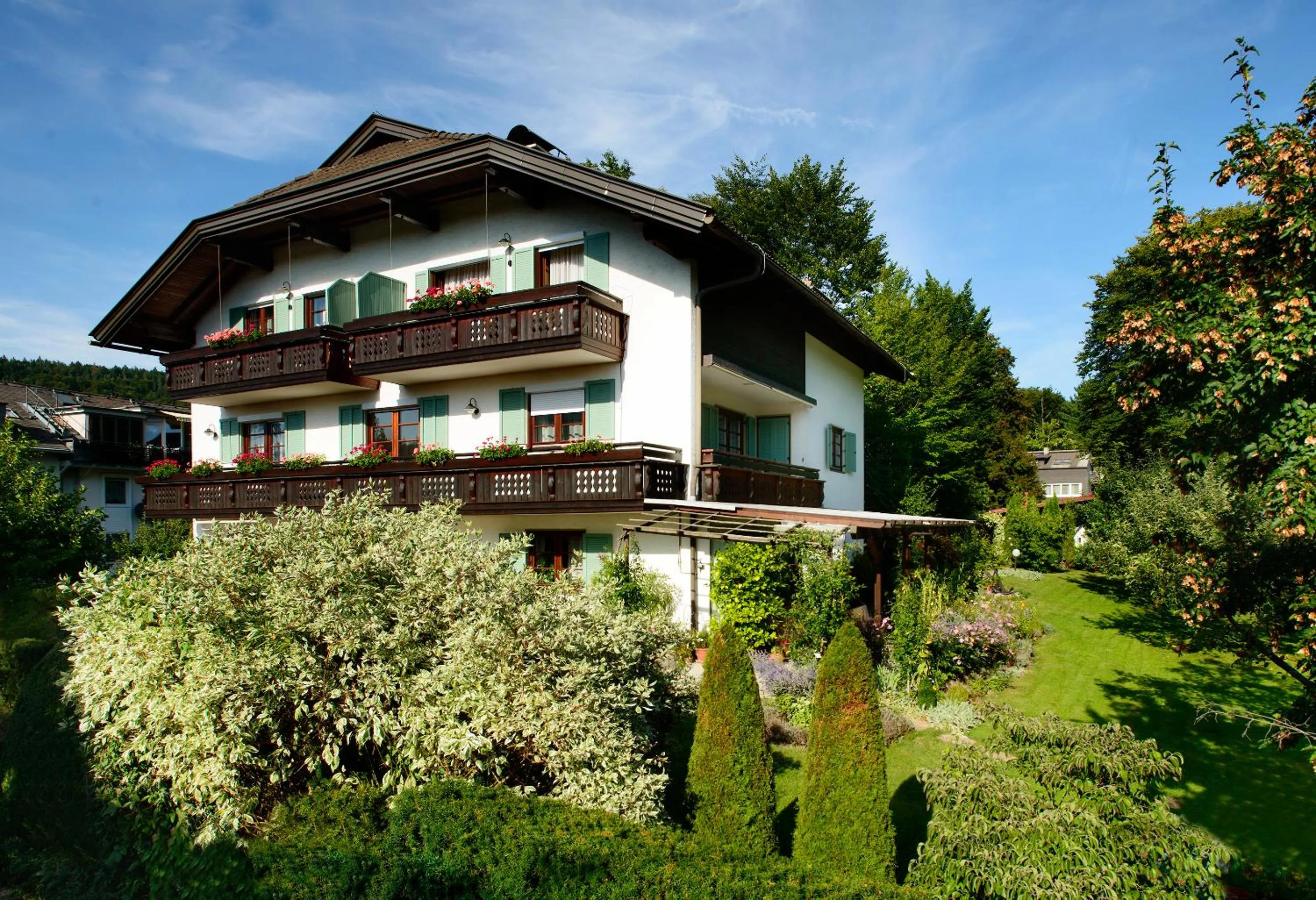 Property building in Haus Elisabeth, Appartements