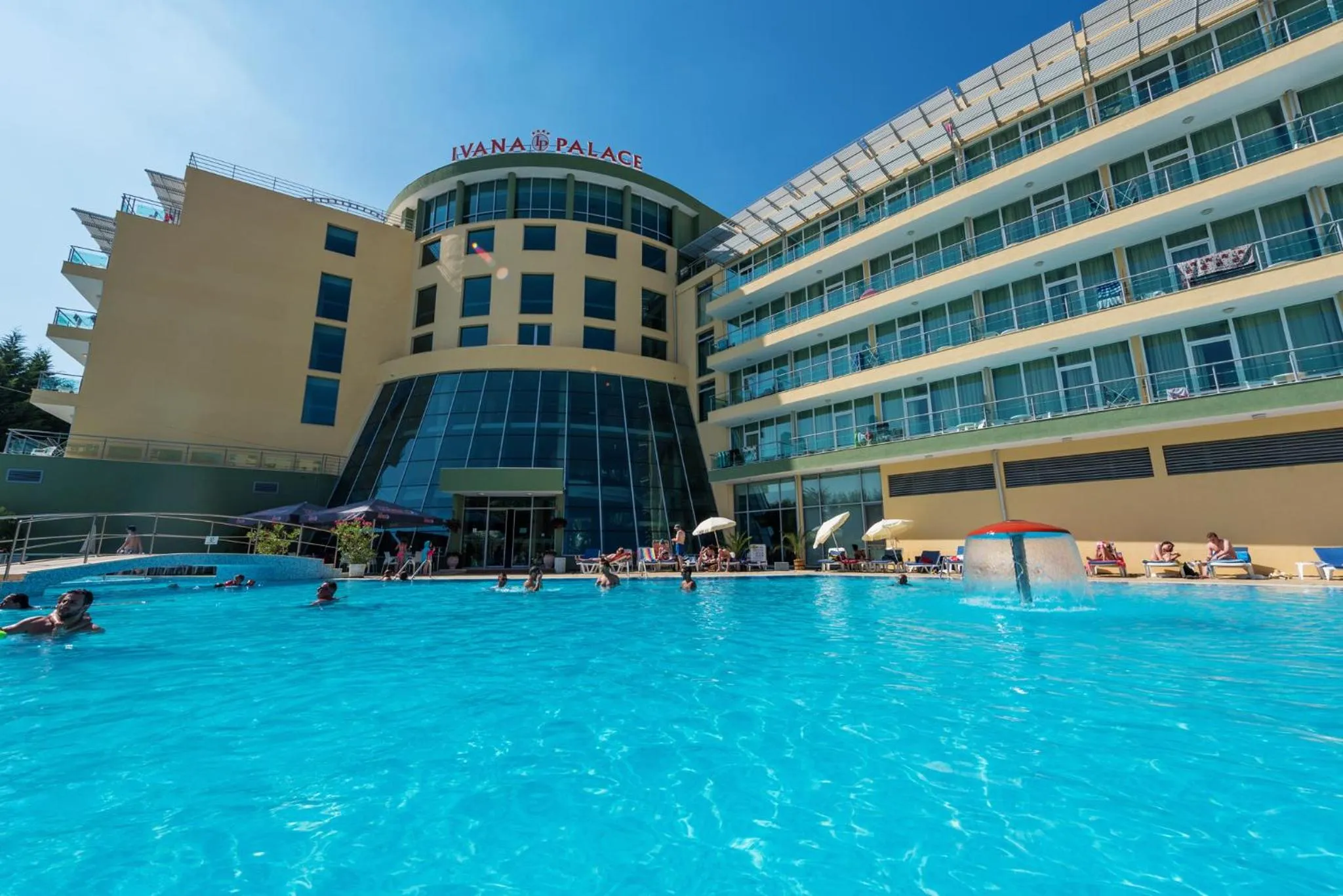 Property building in Ivana Palace Hotel - Free Parking