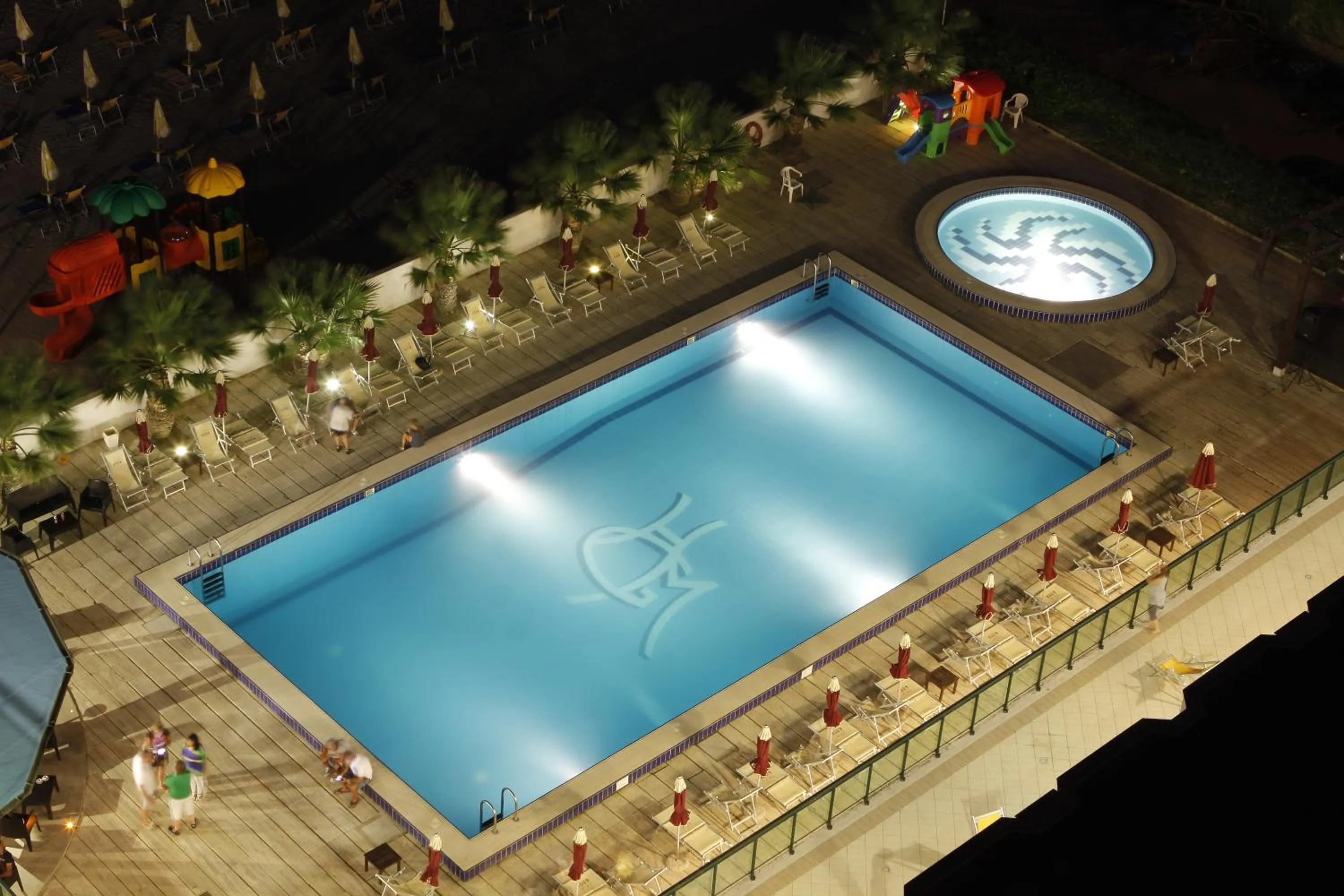 Swimming pool in Club Esse Mediterraneo