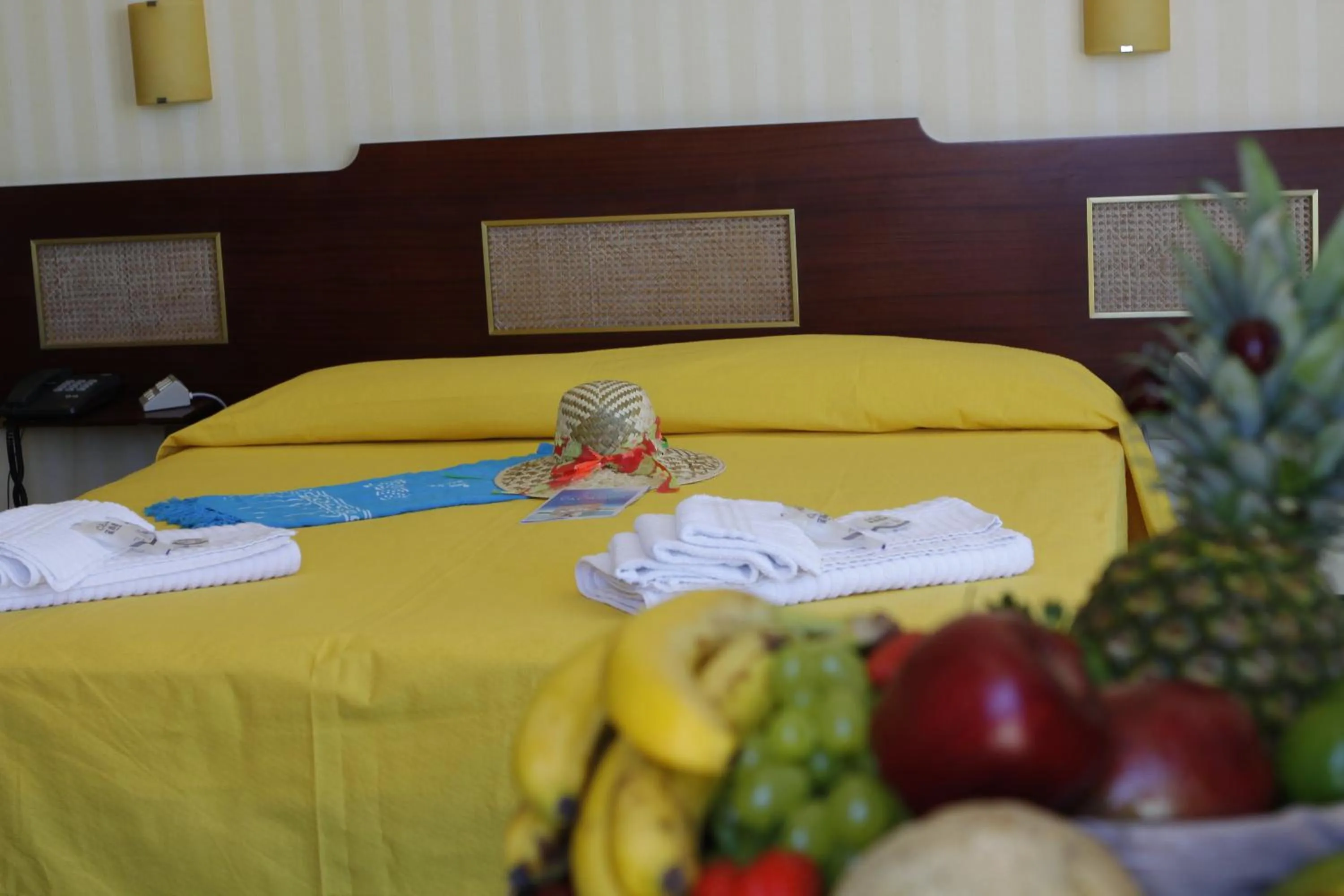 Photo of the whole room in Club Esse Mediterraneo