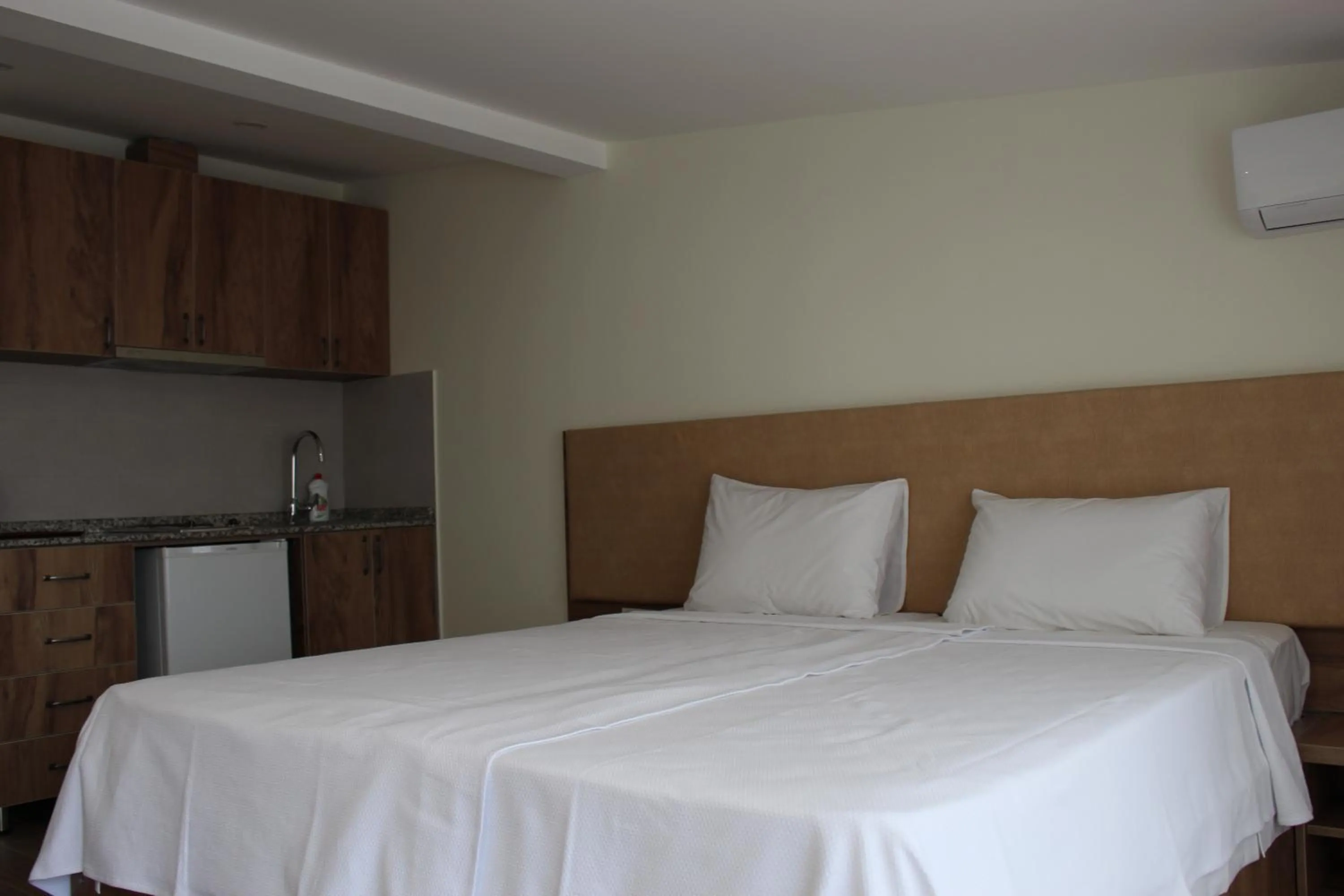 Studio with Balcony in Boutique Hotel 32