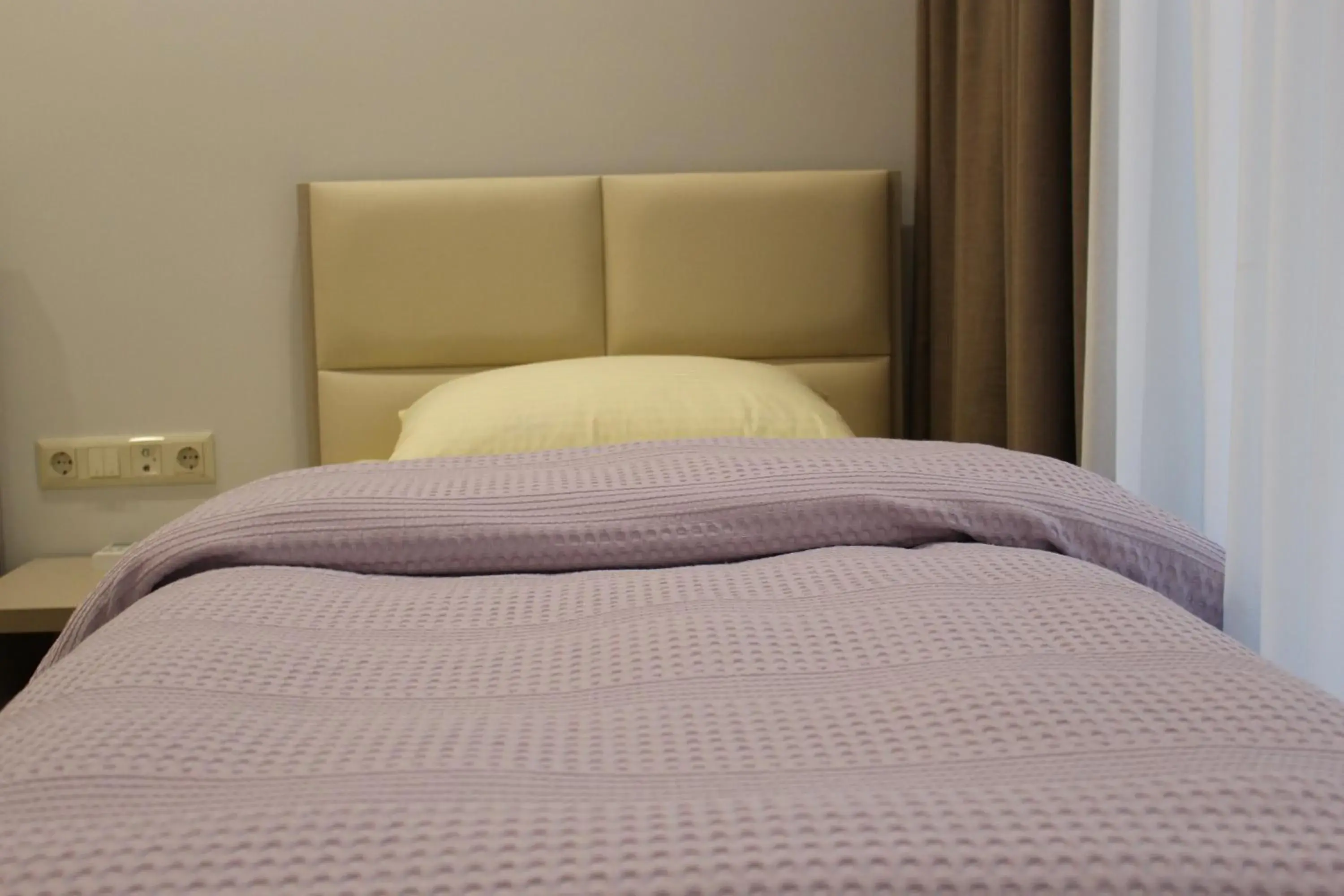 Luxury Triple Room in Boutique Hotel 32 Luxury Triple Room in Boutique Hotel 32