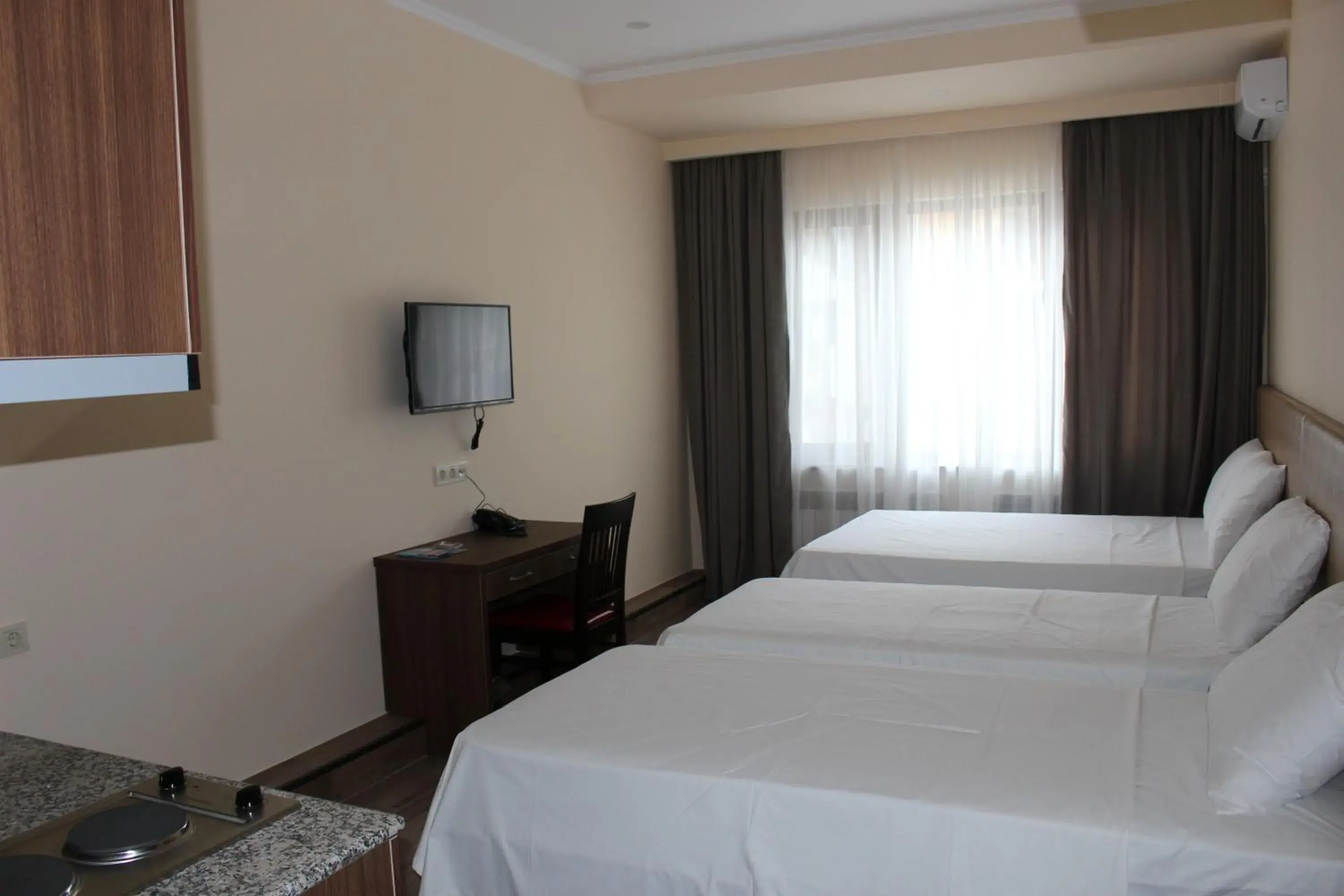 Family Studio - single occupancy in Boutique Hotel 32 Family Studio - single occupancy in Boutique Hotel 32
