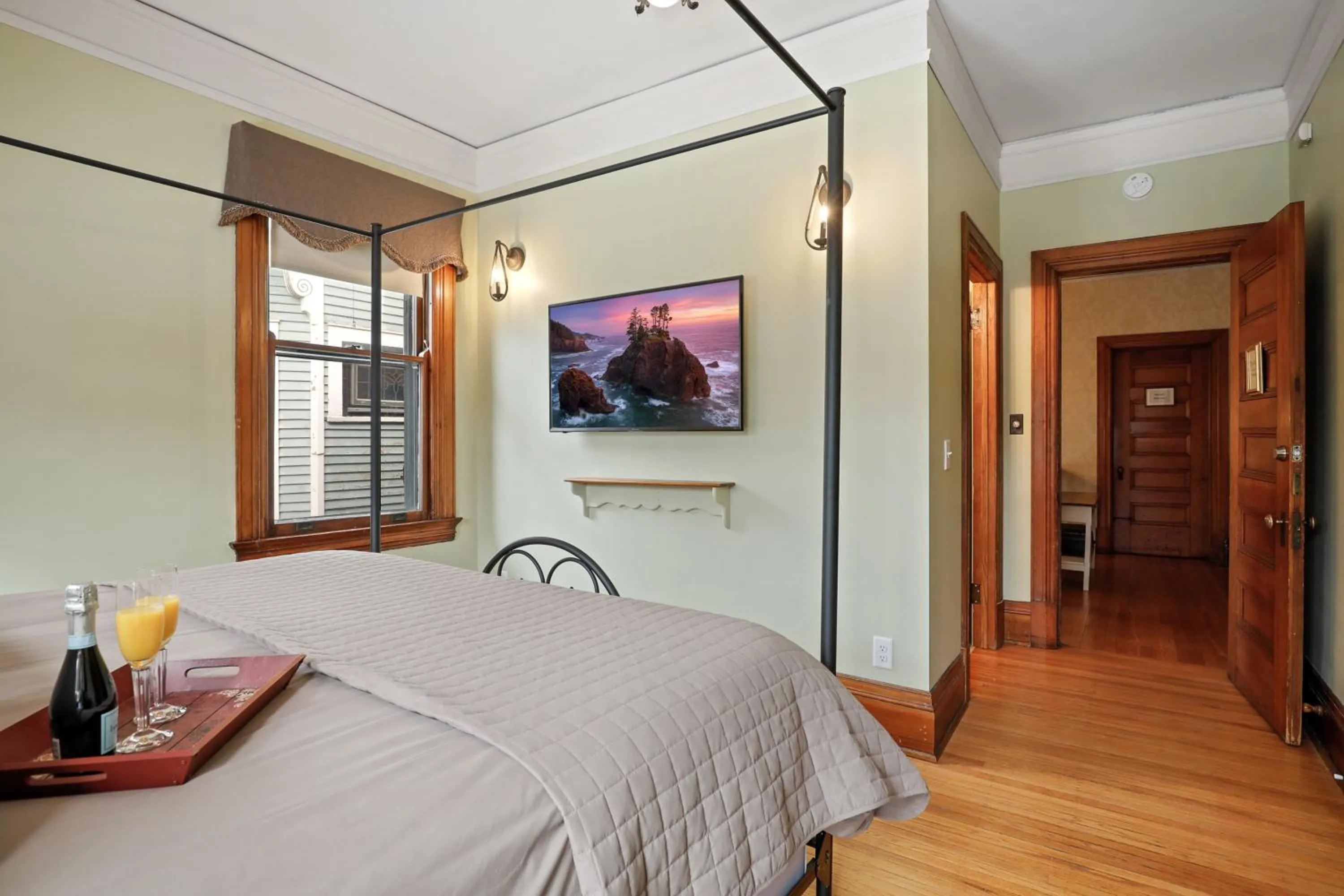 Bed in Historic District BnB