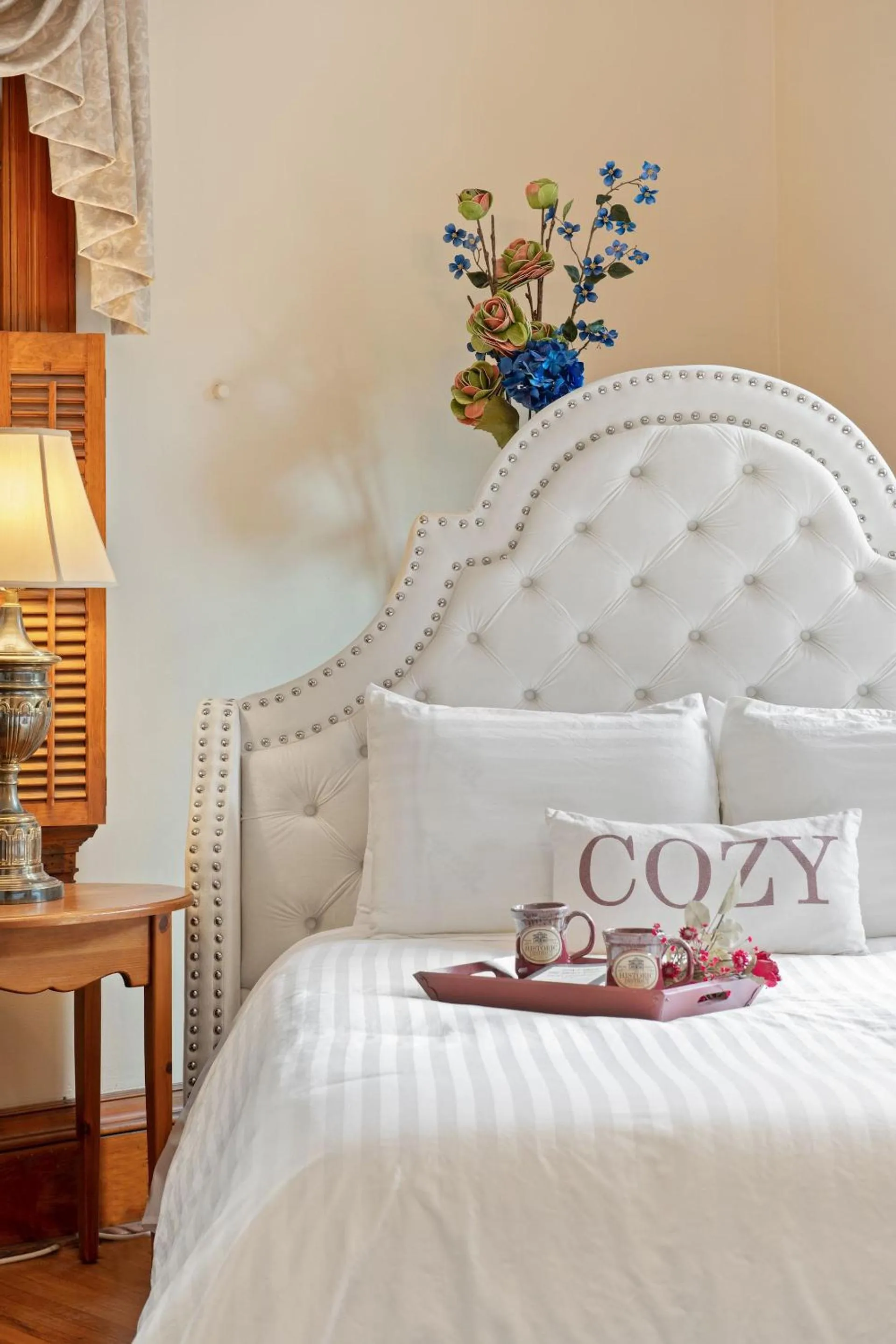 Bed in Historic District BnB