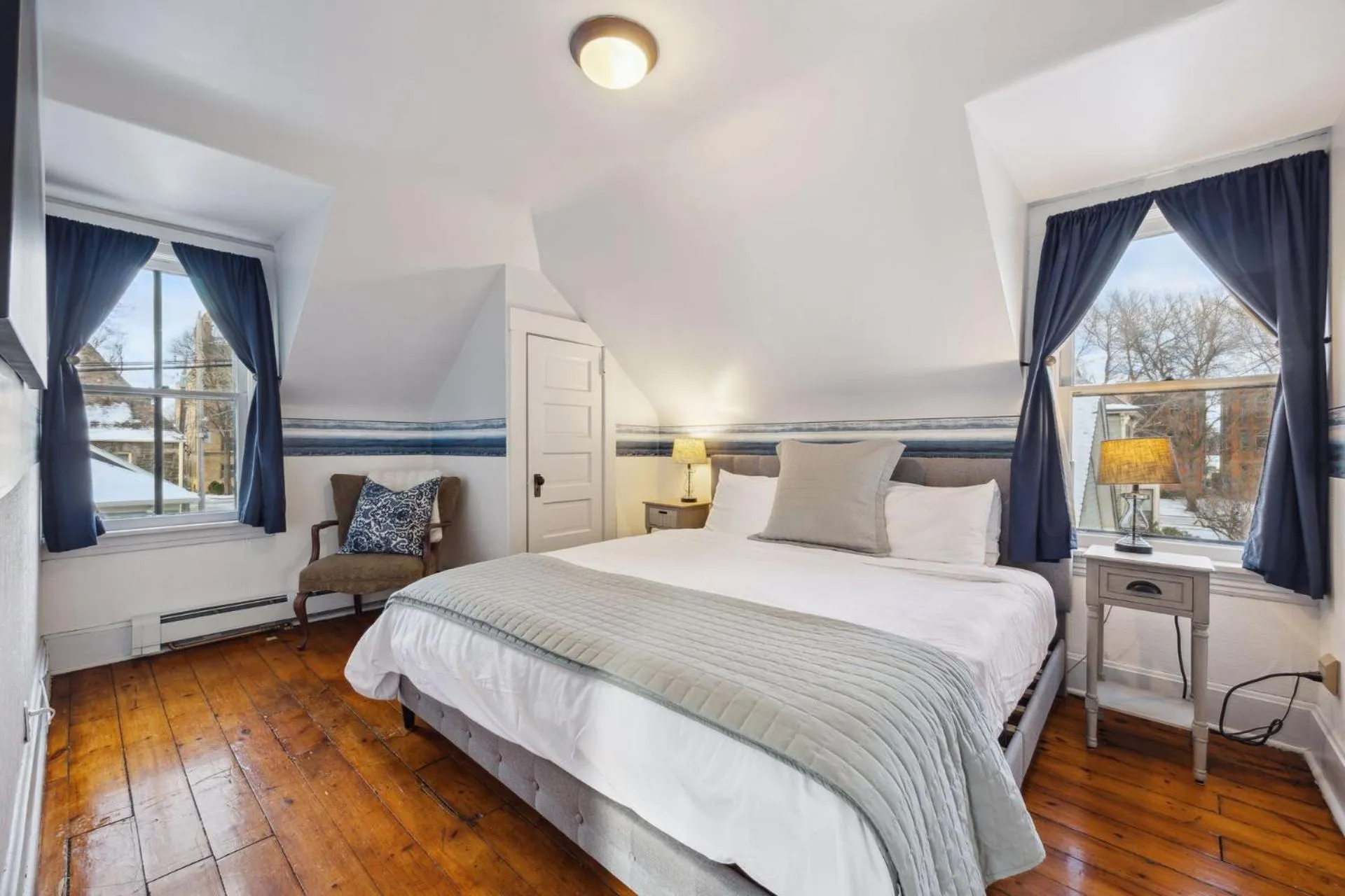 Bed in Historic District BnB