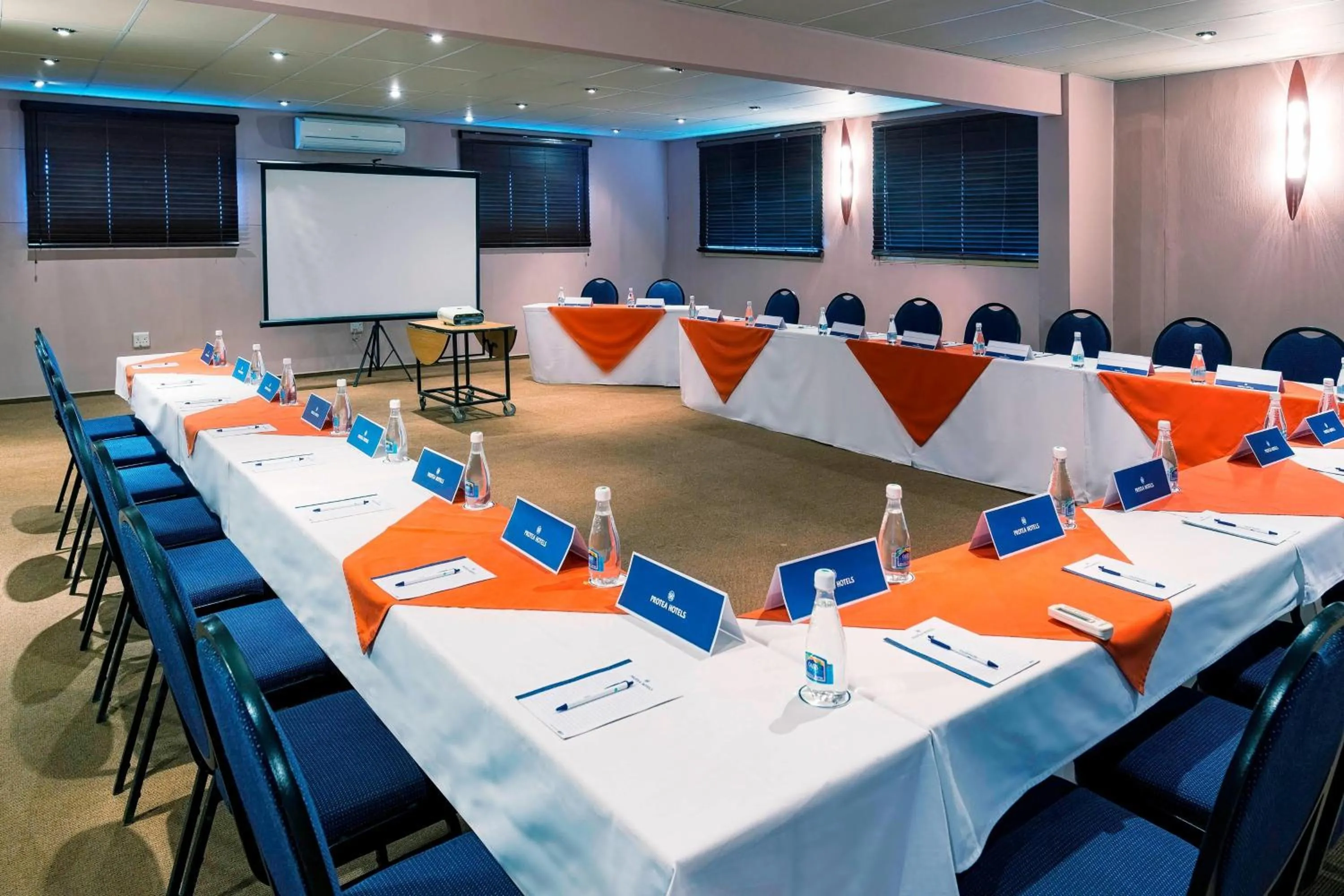 Meeting/conference room in Protea Hotel by Marriott Zambezi River Lodge