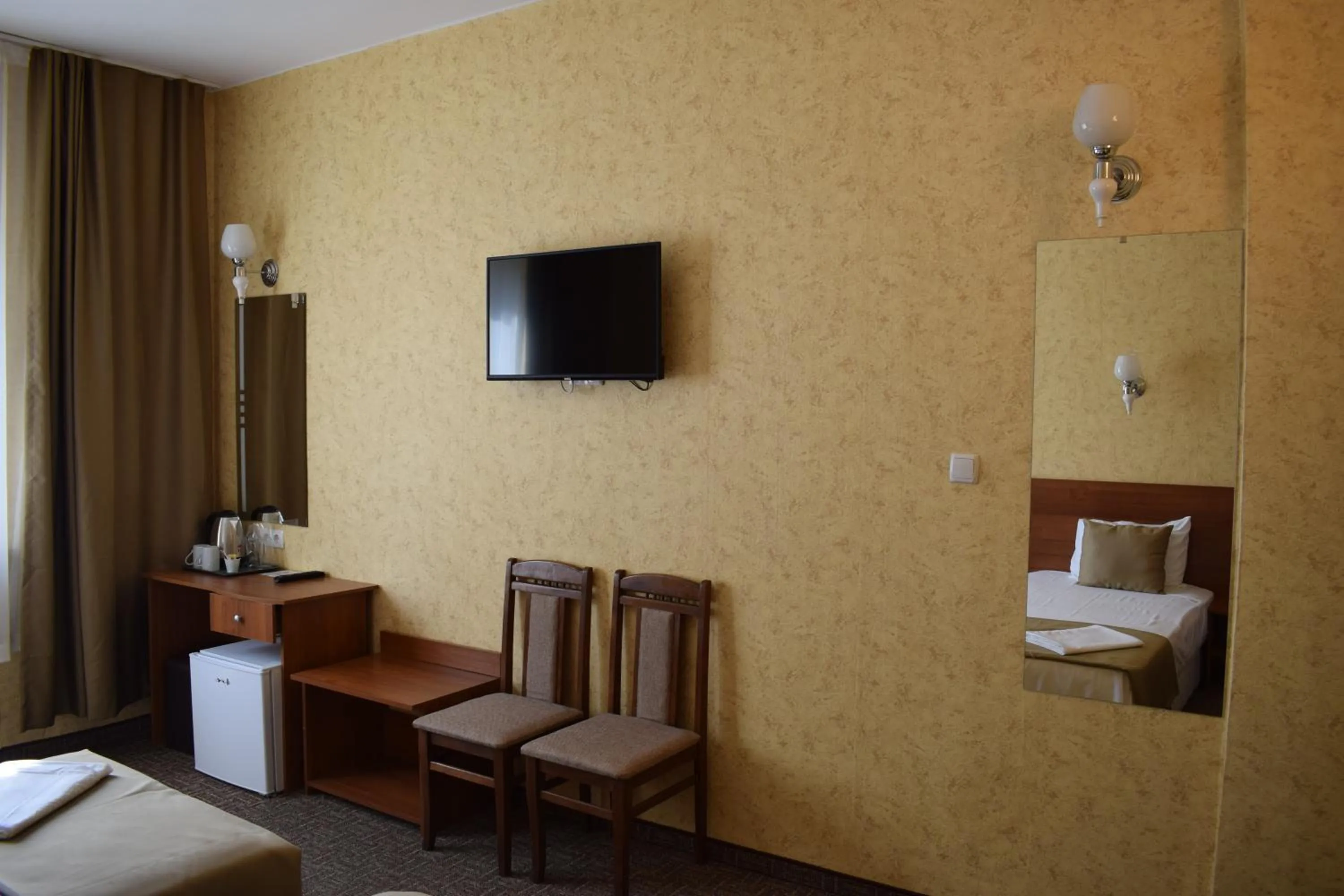 TV and multimedia, Bed in Slavyanska Beseda Hotel