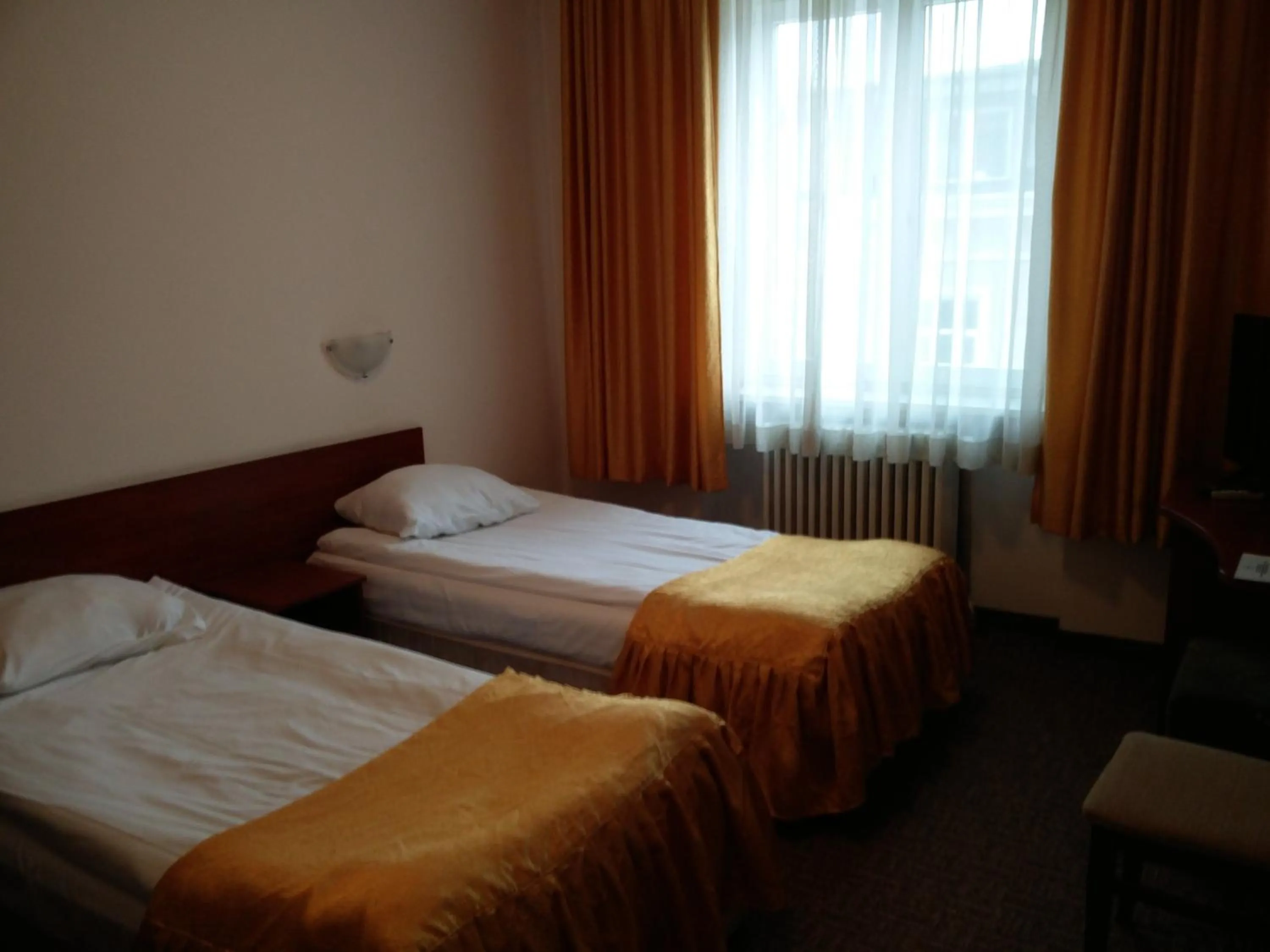 Photo of the whole room, Bed in Slavyanska Beseda Hotel