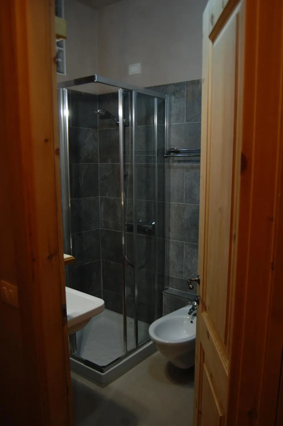 Shower in B&B Al Mulino