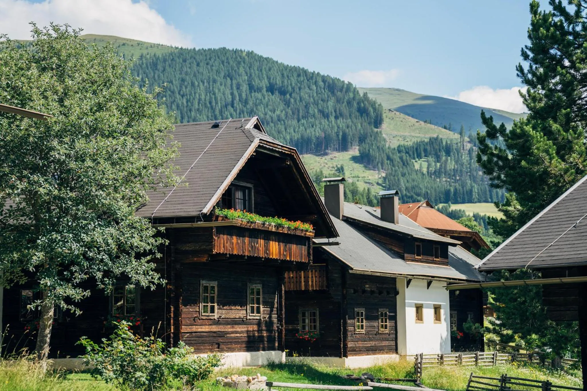 Property building in Slow Travel Resort Kirchleitn - OBERKIRCHLEITN