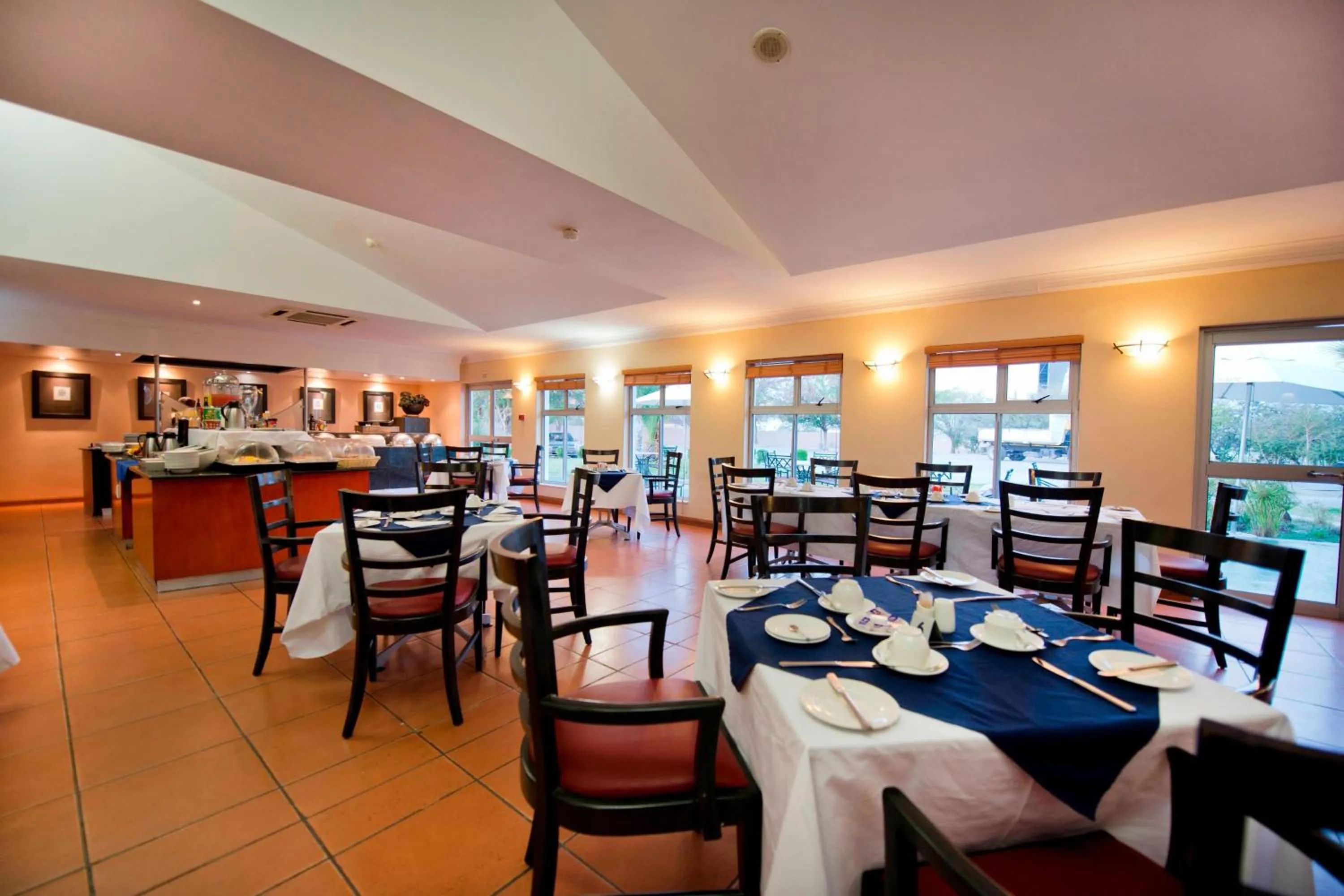 Restaurant/places to eat in Protea Hotel by Marriott Ondangwa