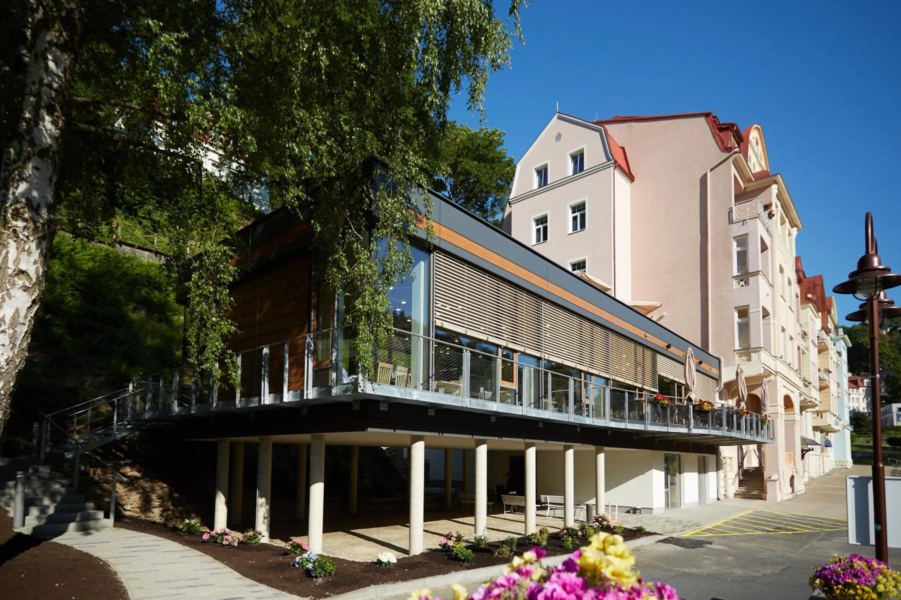 Property building in Hotel Astoria