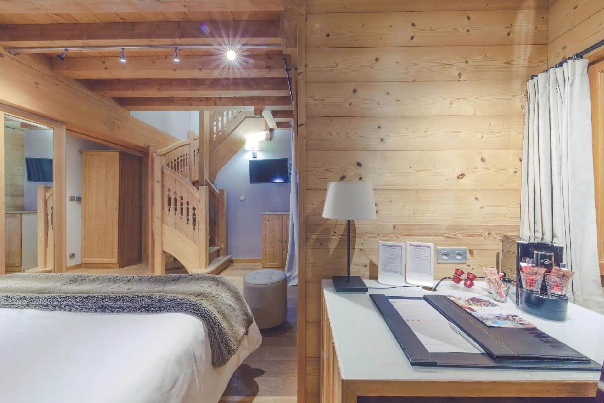 Bed in Fleur De Neige Châtel