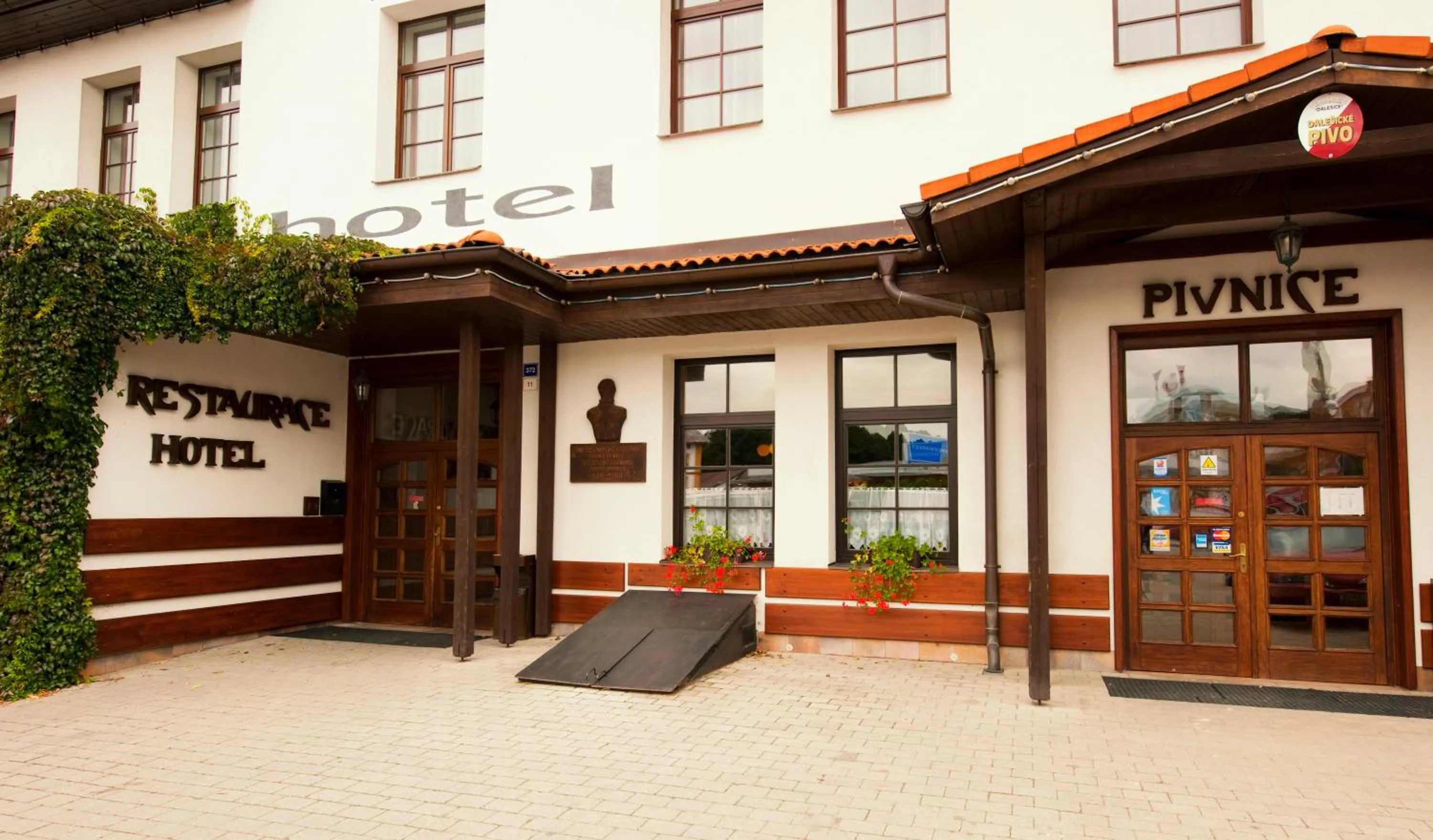 Facade/entrance in Hotel Hajčman