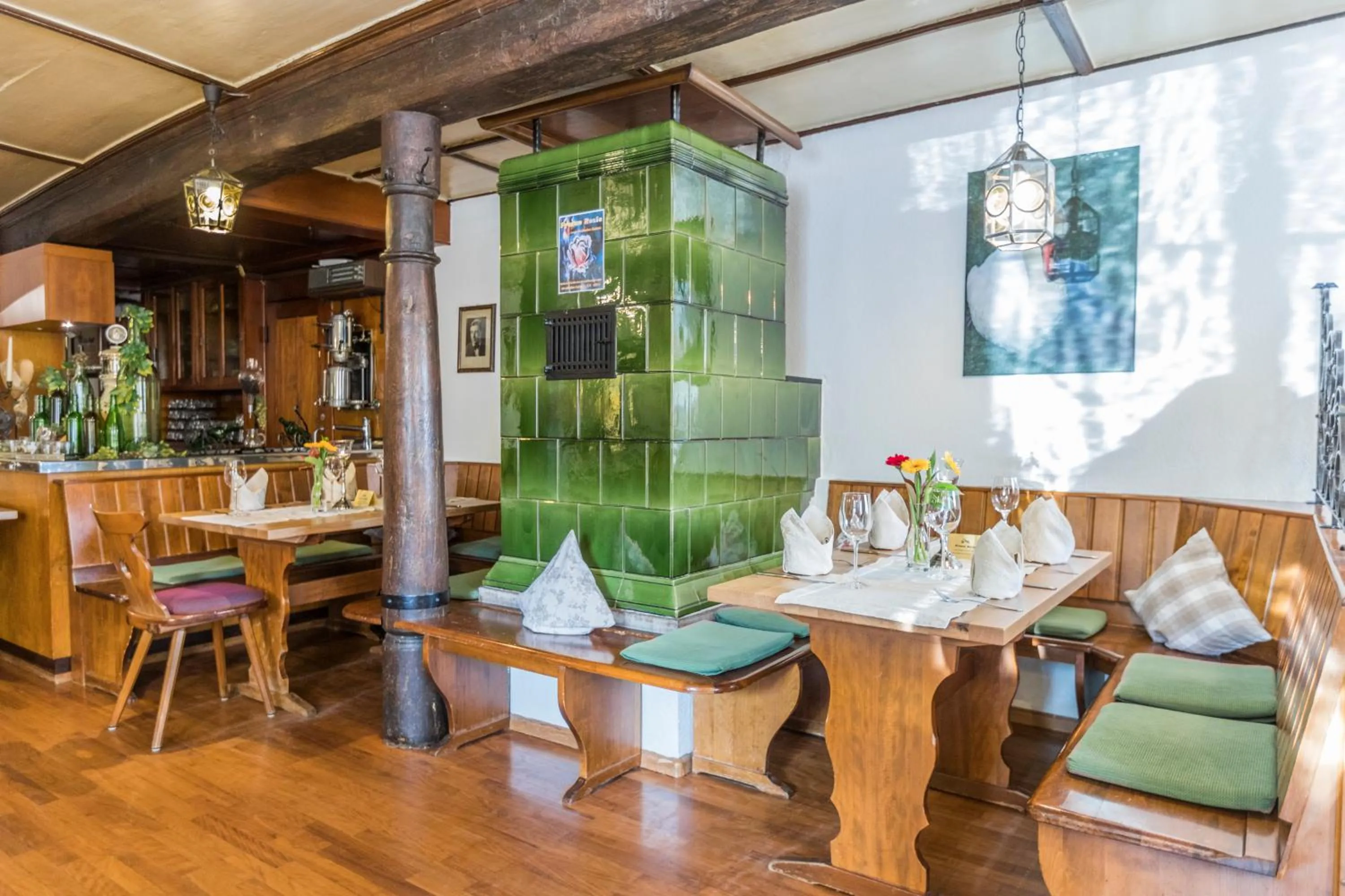 Restaurant/places to eat in Hotel-Restaurant zum Ochsen