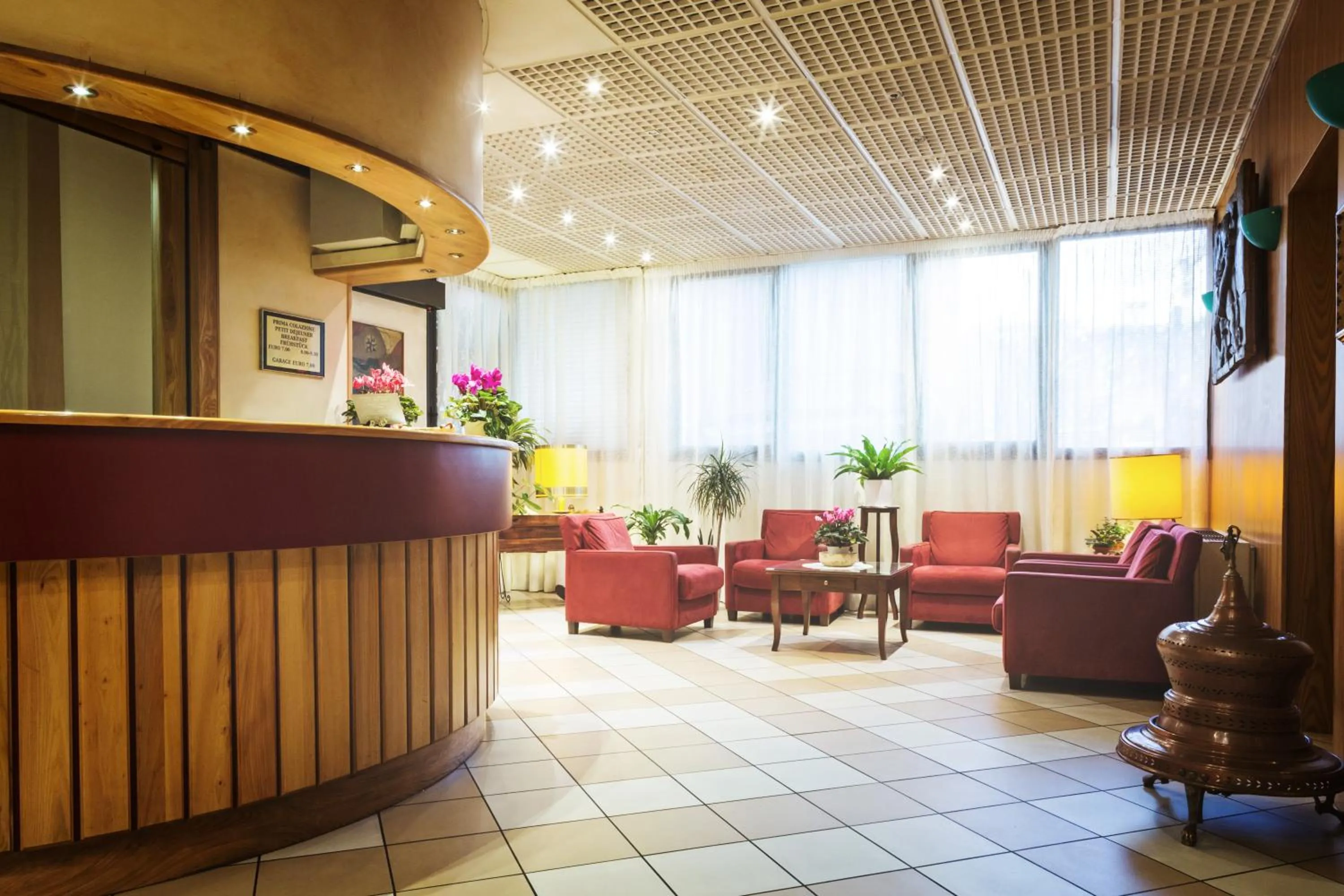 Lobby or reception in Hotel Roma