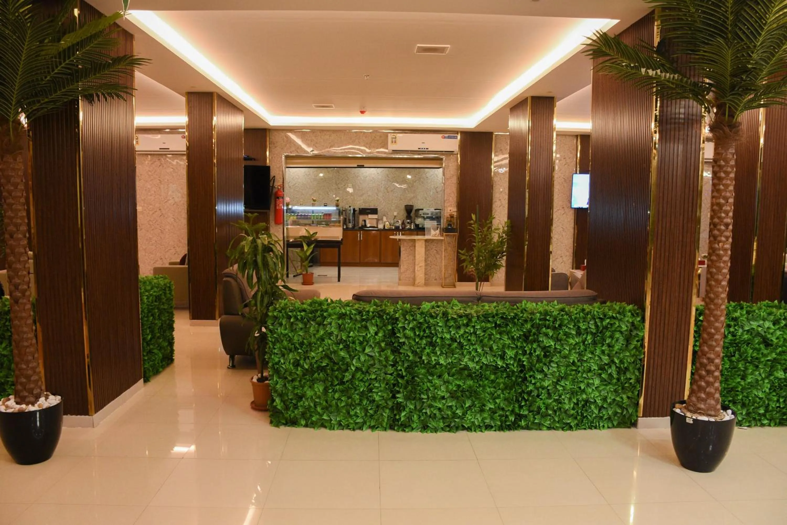 Lounge or bar in Florida Inn Hotel