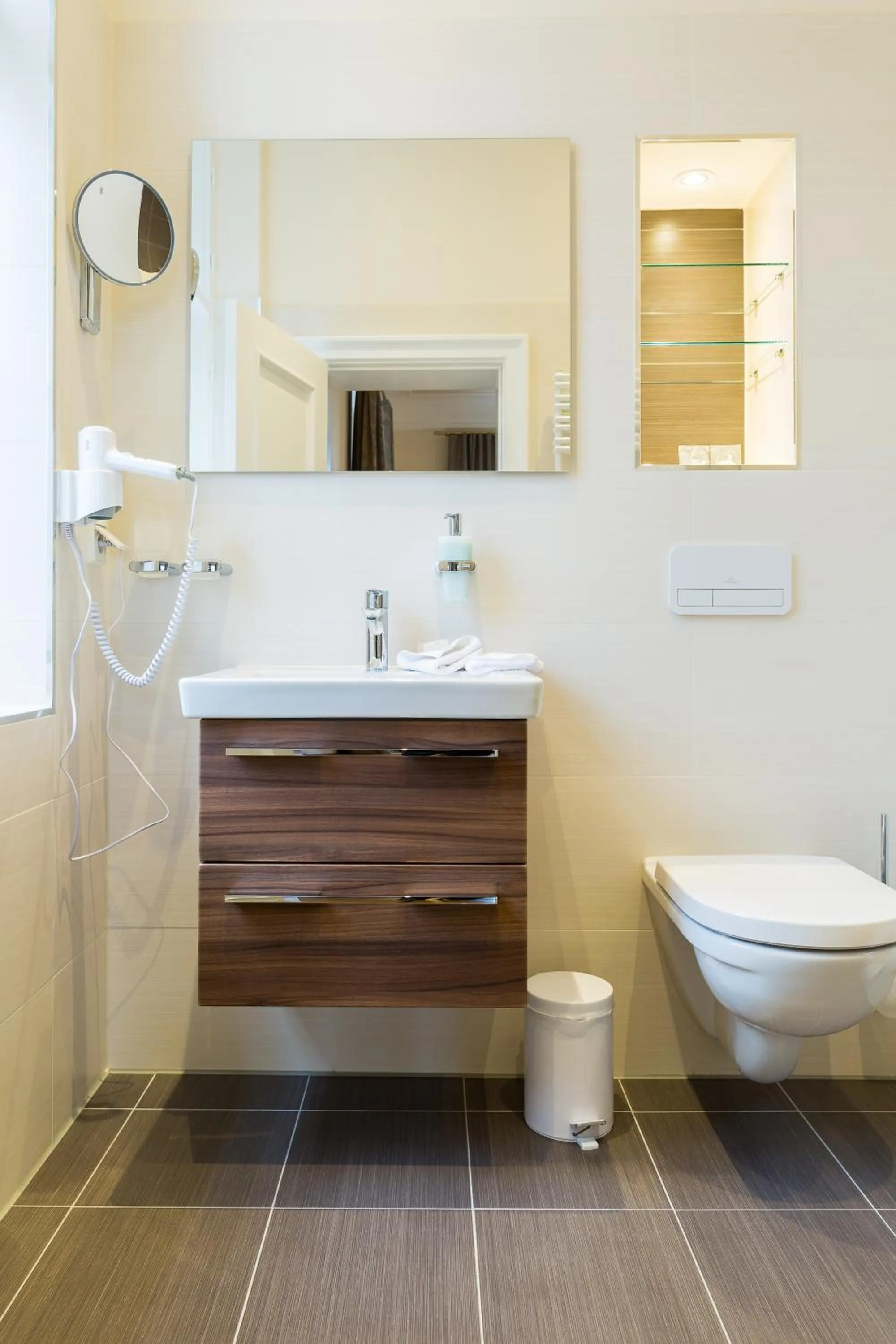 Toilet in Hotel Villa Altenburg