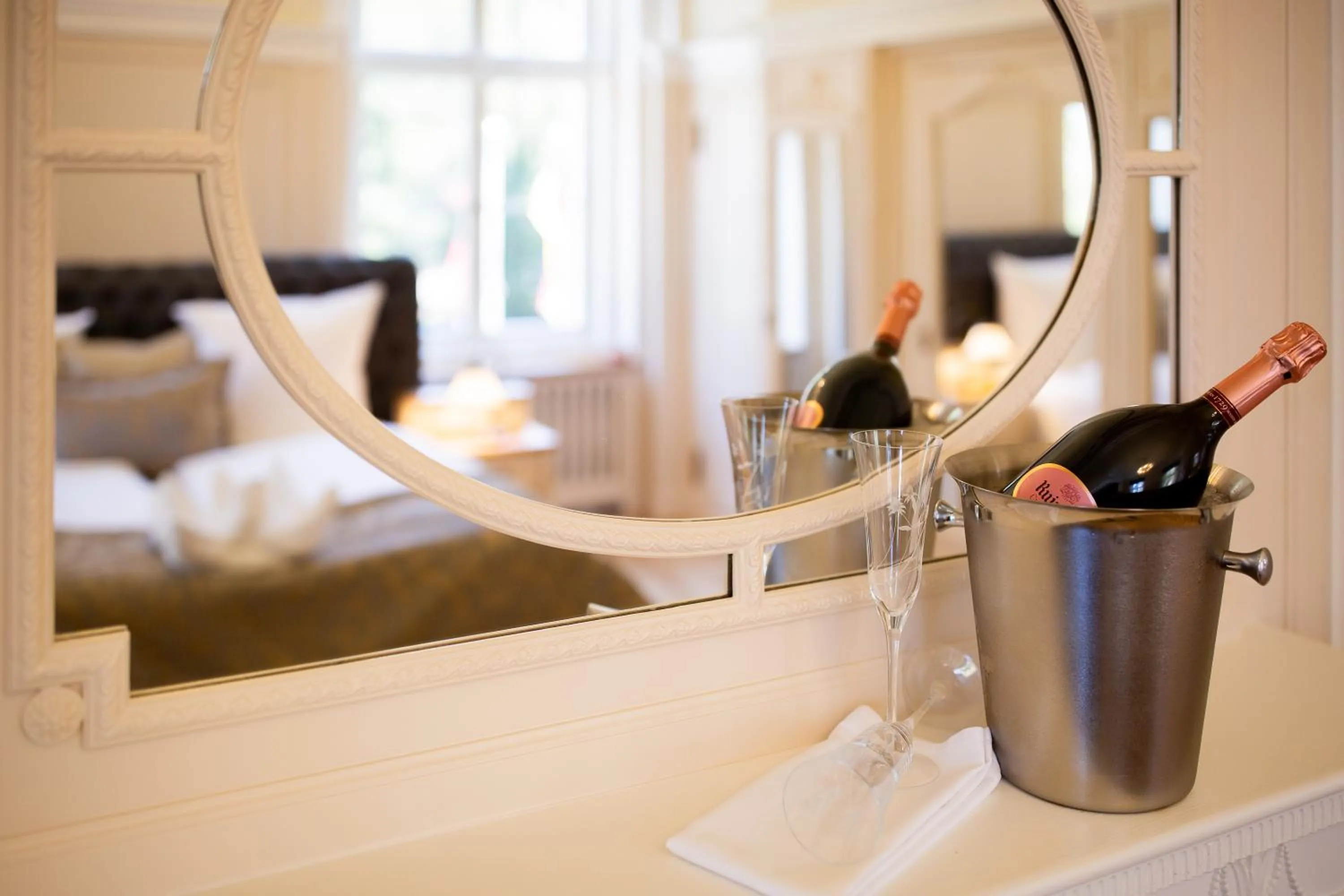 Decorative detail, Bed in Hotel Villa Altenburg